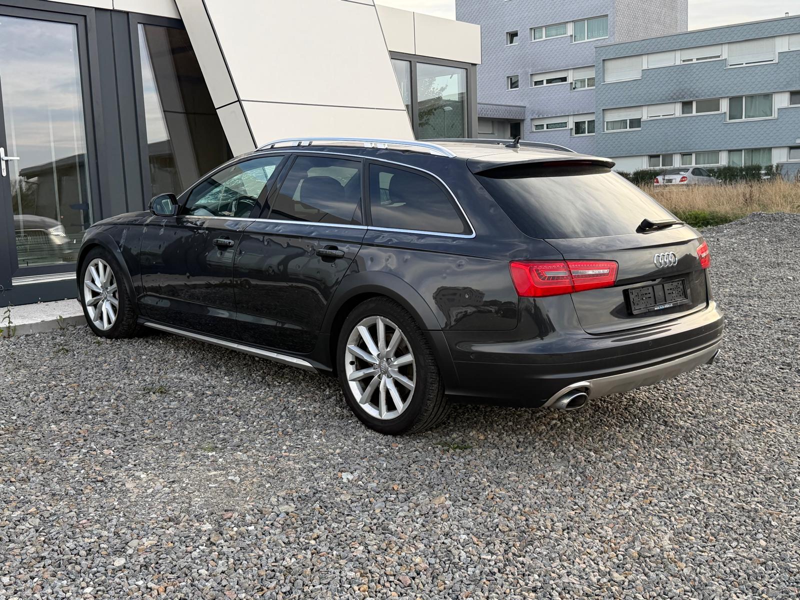 AUDI A6 allroad 3.0 BiTDI V6 quattro tiptronic *HAGELSCHADEN* **Jetzt nur noch CHF 10'900.- statt CHF 14'900.-**-image-18