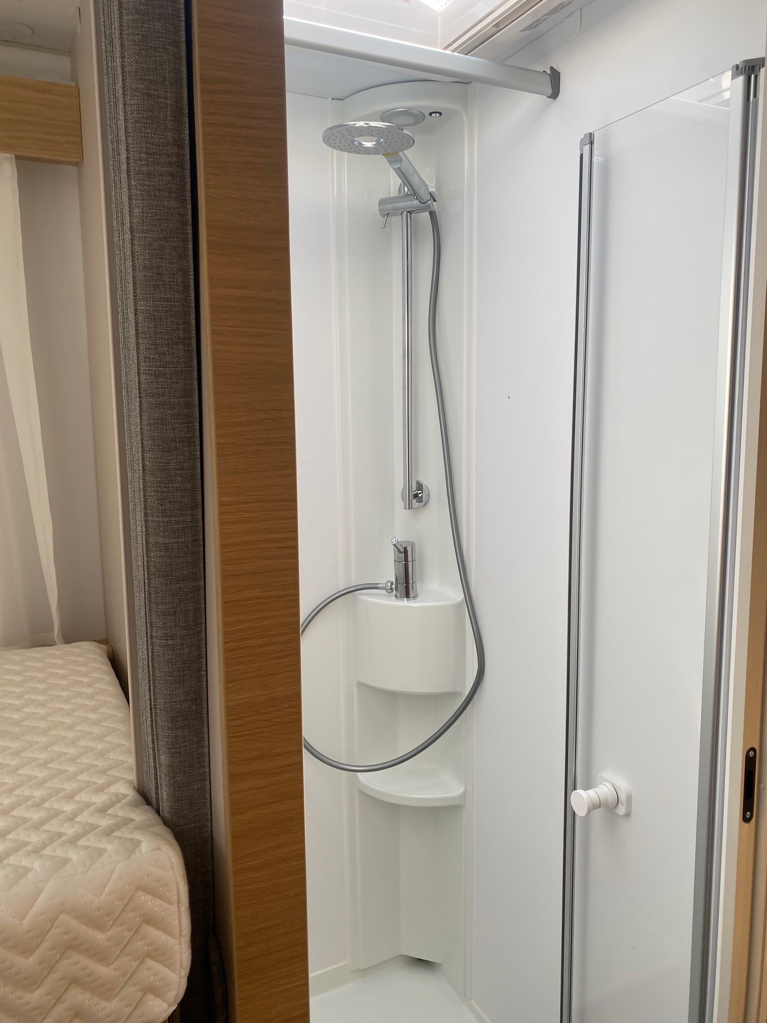 ADRIA MATRIX 670 SL 60Y-image-9