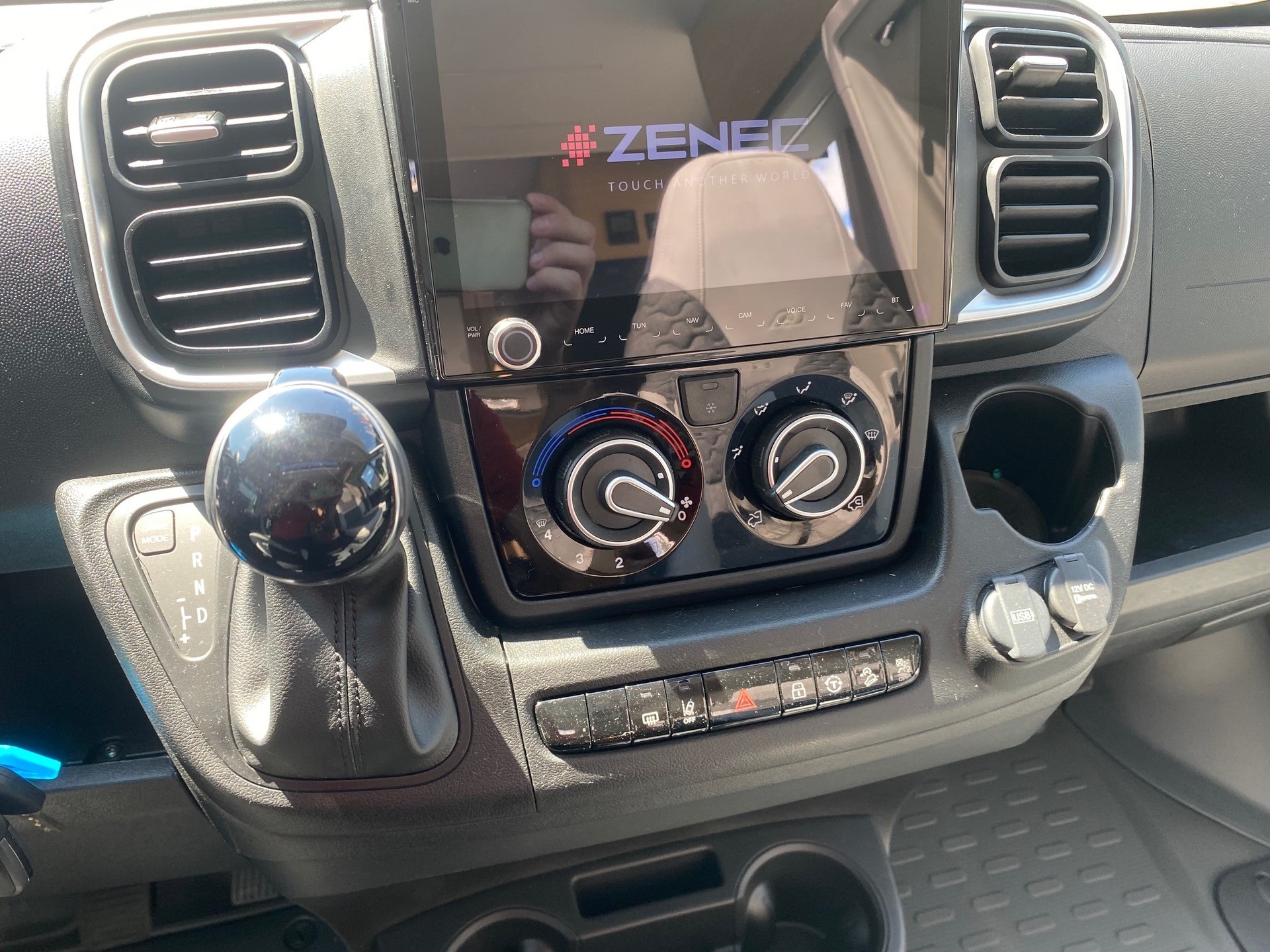 ADRIA MATRIX 670 SL 60Y-image-2