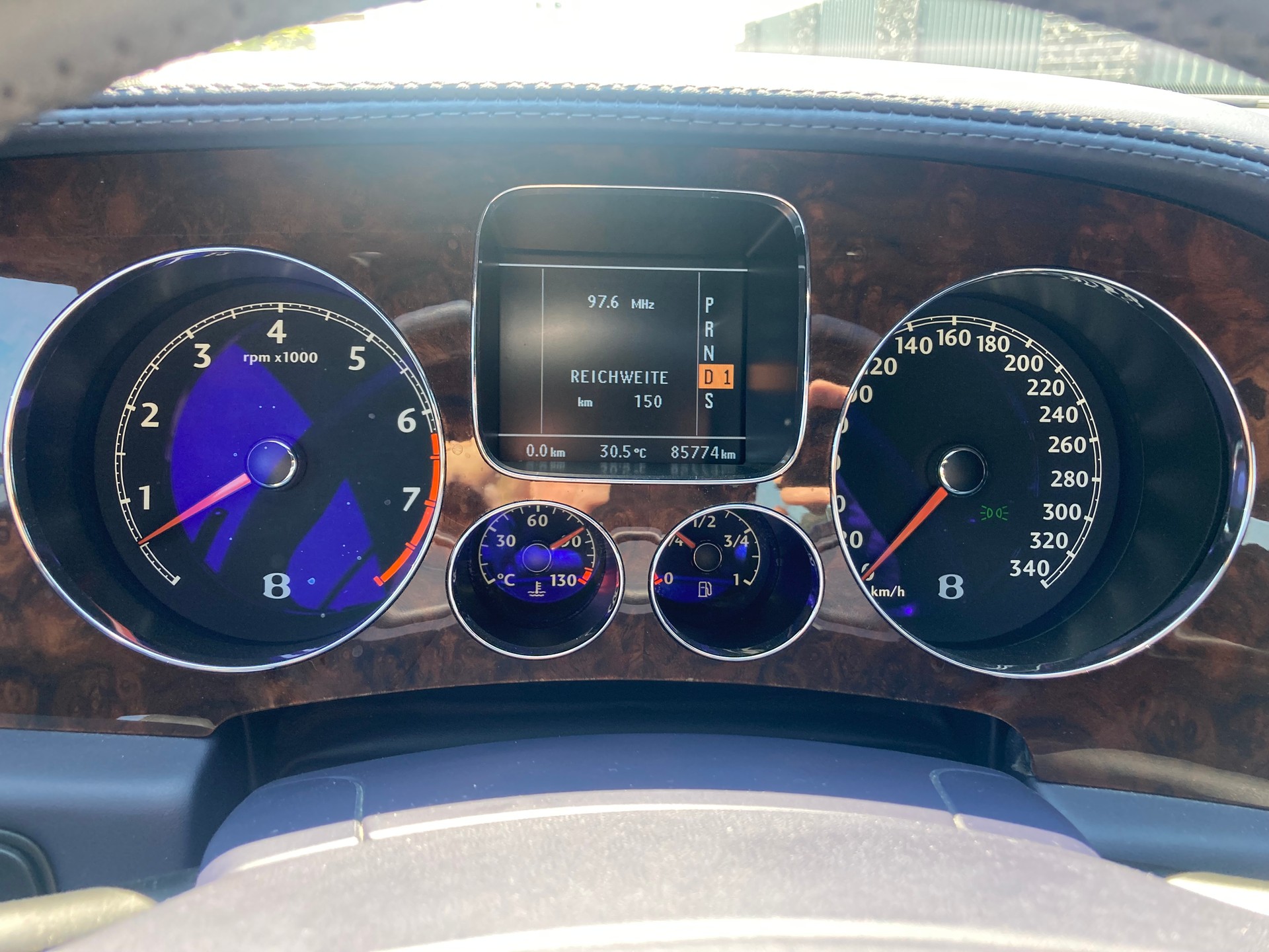 BENTLEY Continental GT 6.0-image-8
