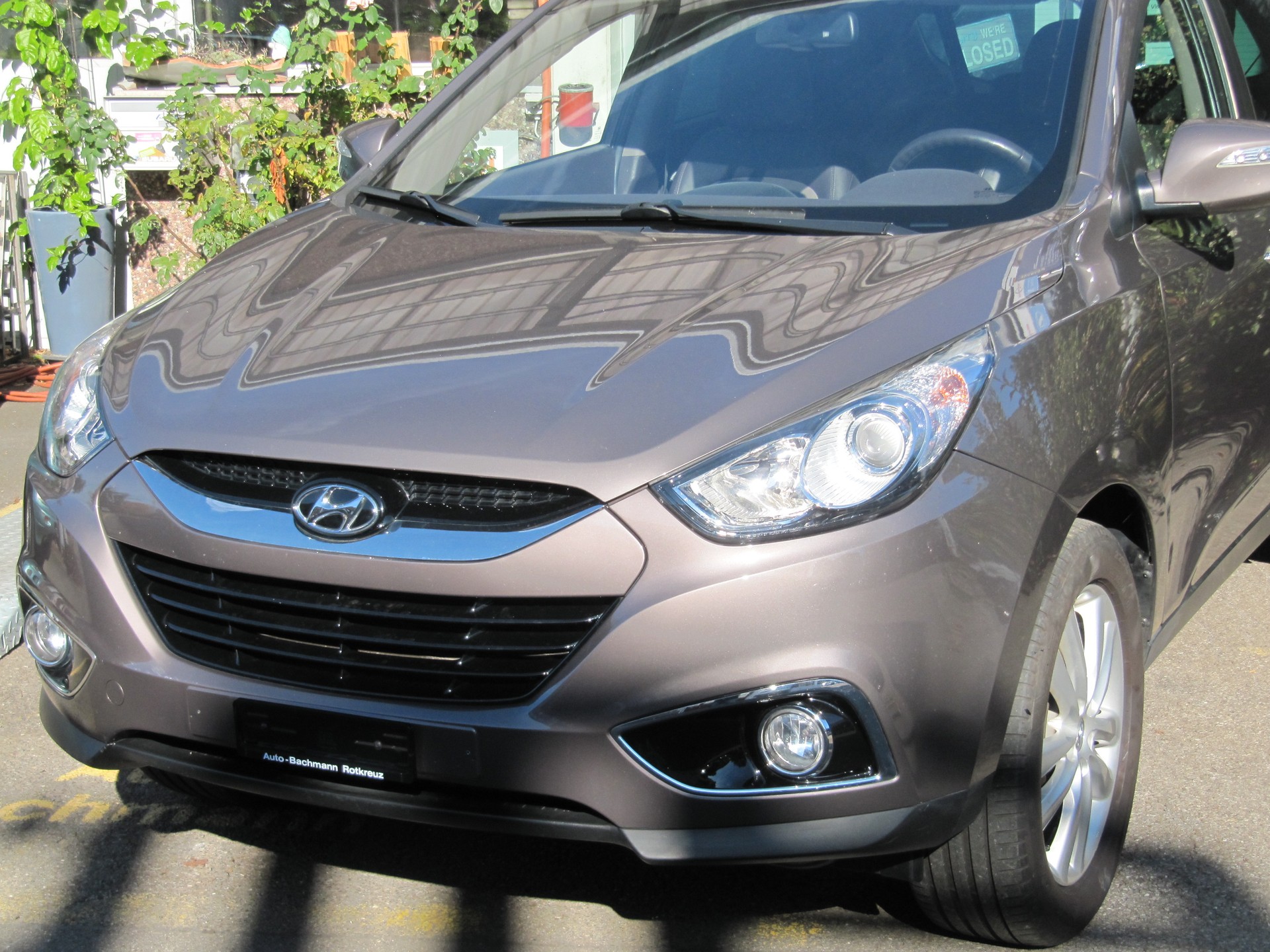 HYUNDAI