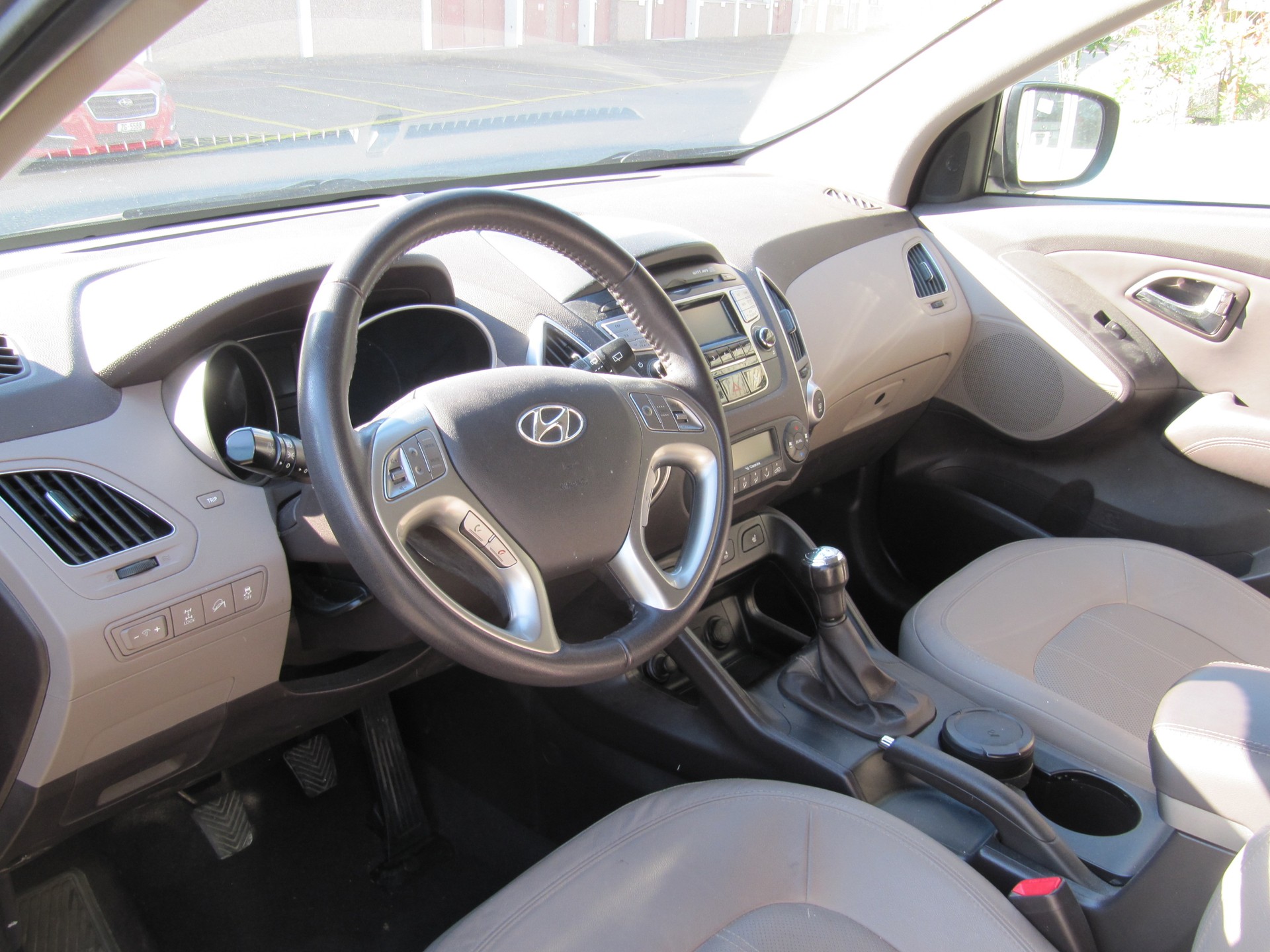 HYUNDAI-image-8