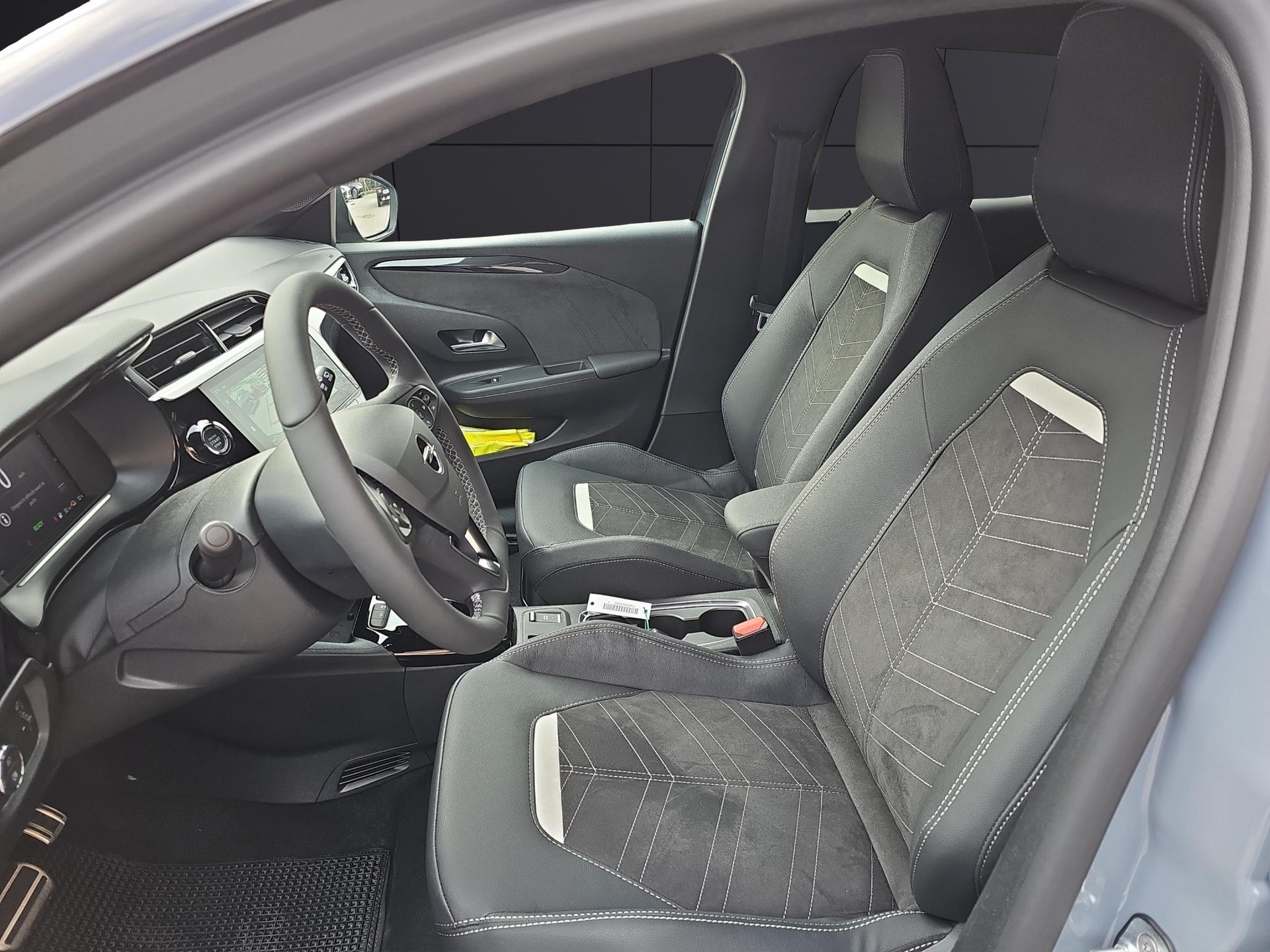 OPEL Corsa-e 156 GS-image-9