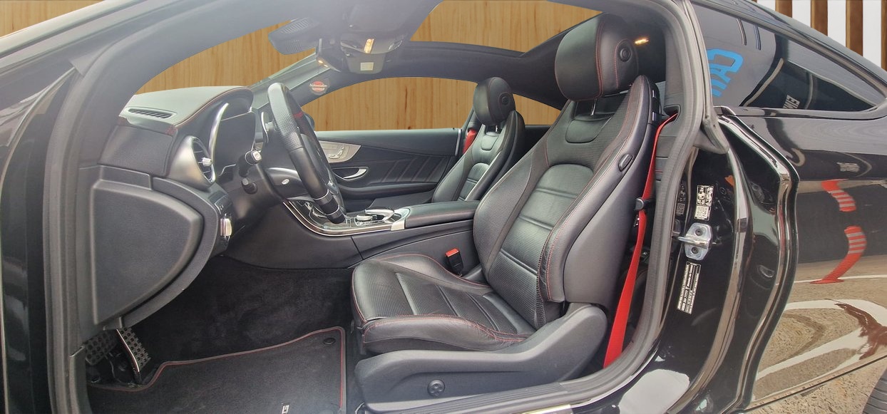 MERCEDES-BENZ C 43 AMG 4Matic 9G-tronic-image-7