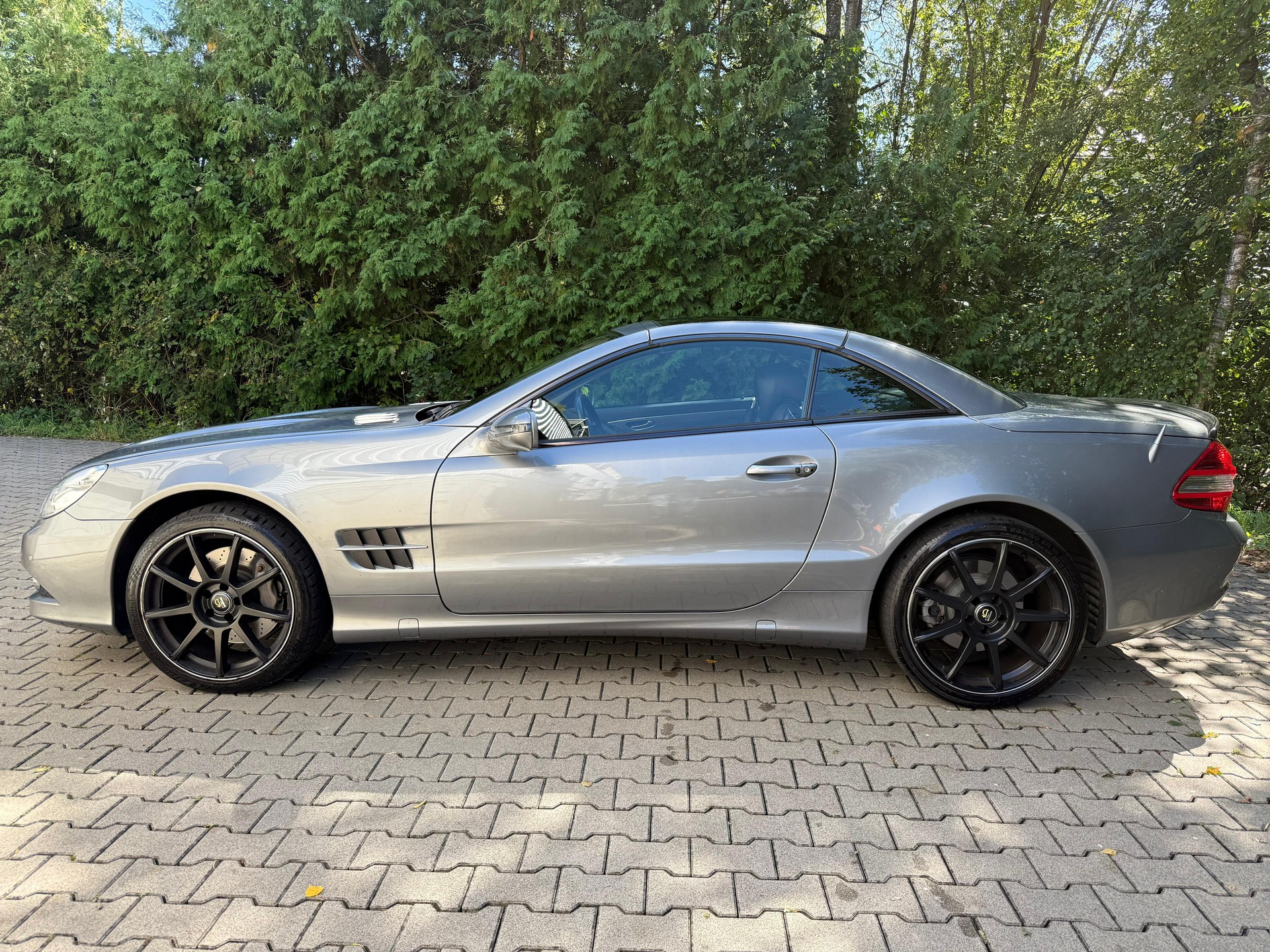 MERCEDES-BENZ SL 500 7G-Tronic-showroom-element-2