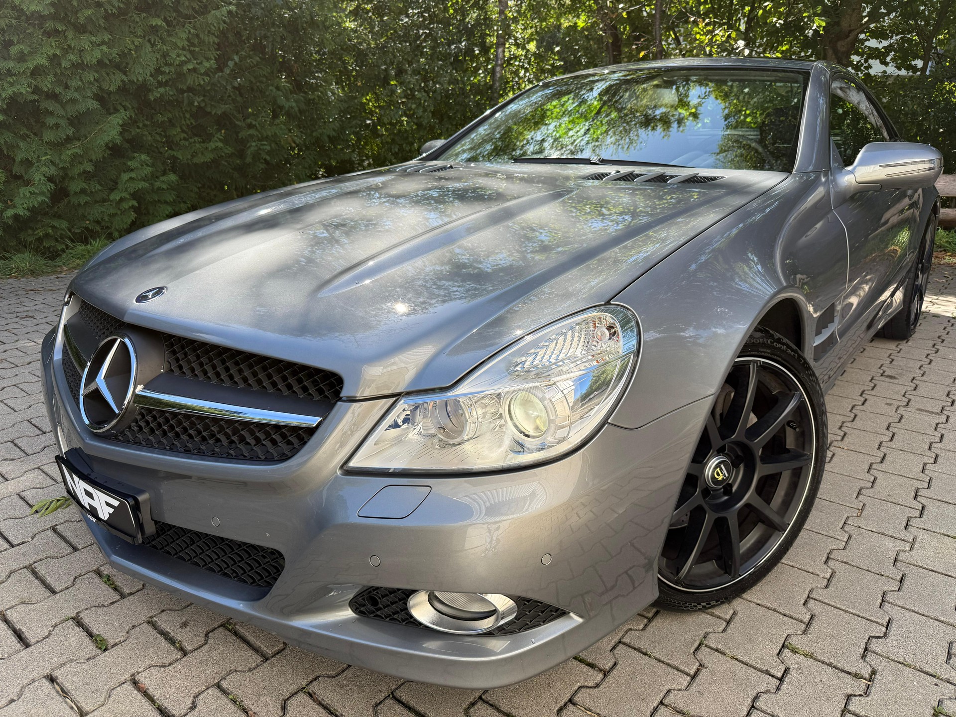 MERCEDES-BENZ SL 500 7G-Tronic
