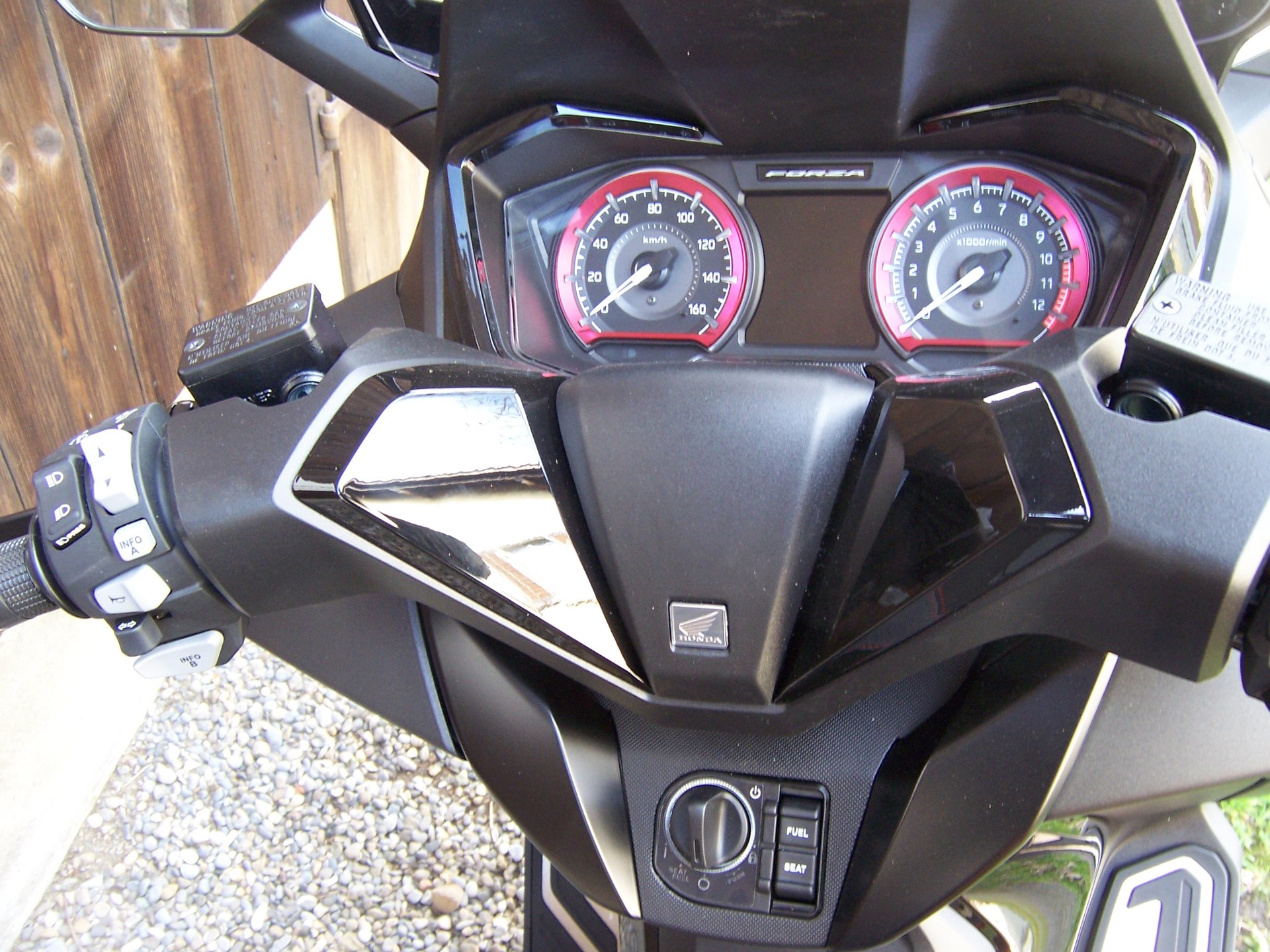 HONDA Nss 125 Forza Special Edition-image-3