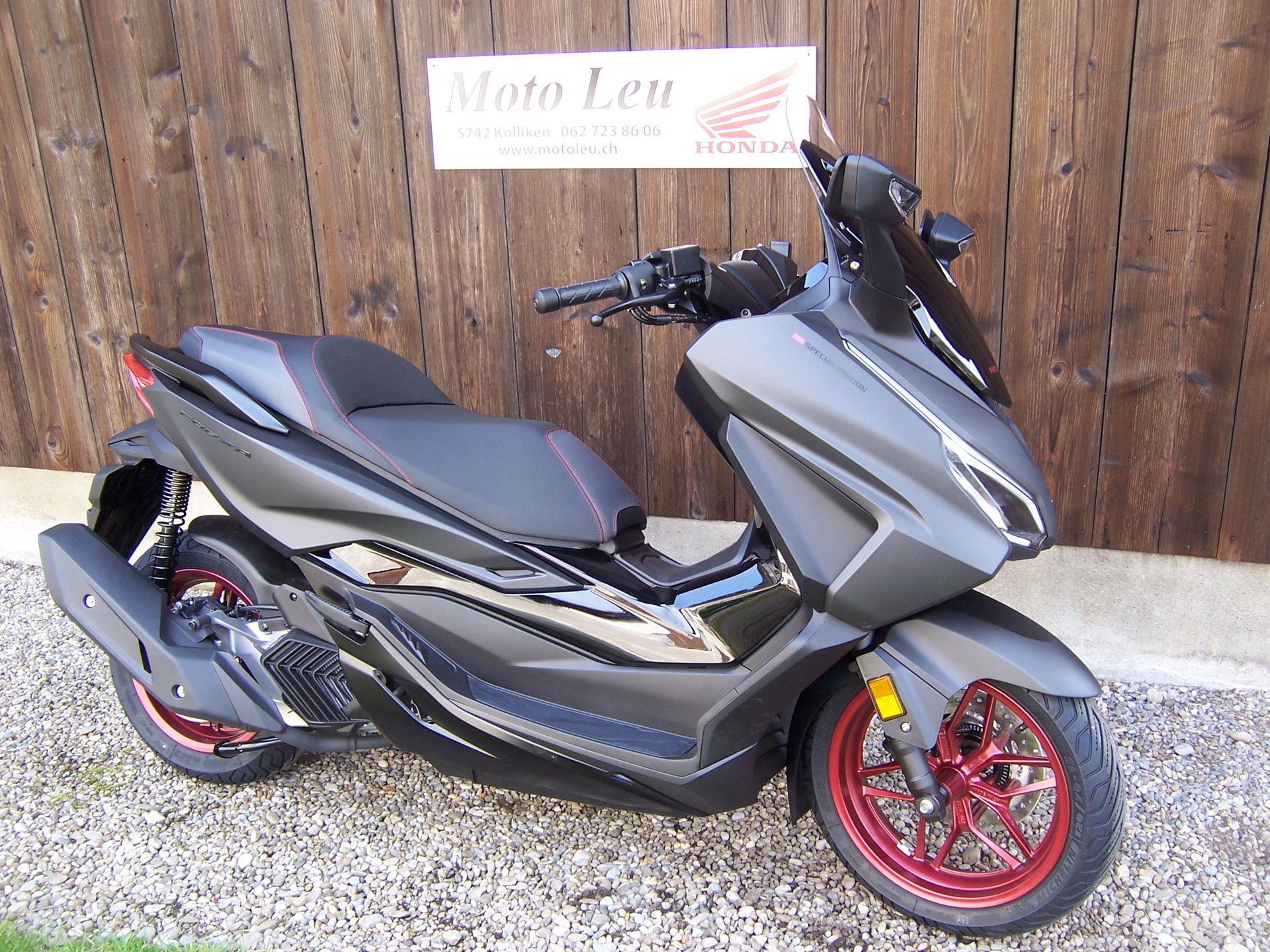 HONDA Nss 125 Forza Special Edition-image-1