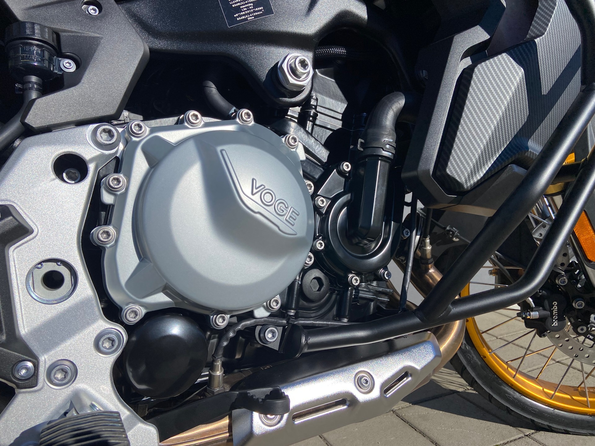 VOGE 900 DSX-image-9