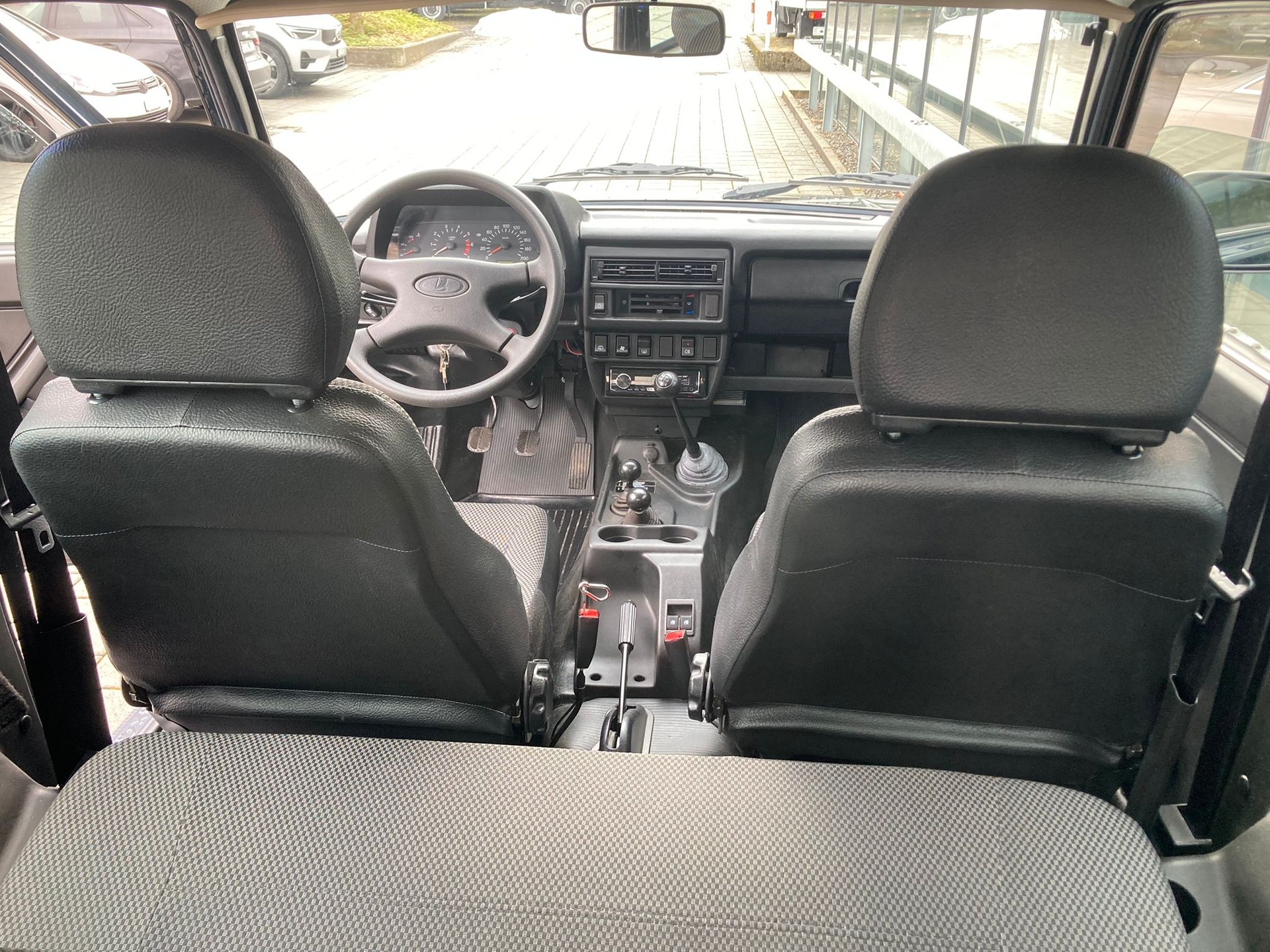 LADA Niva M Classic 4x4 1.7i-image-9