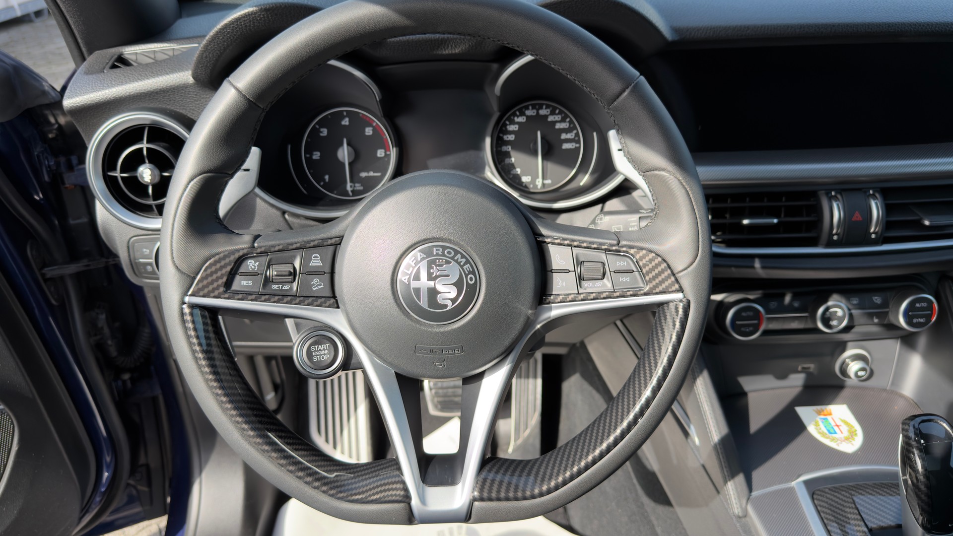 ALFA ROMEO Stelvio 2.2 JTDM Veloce Q4 Automatic-image-9