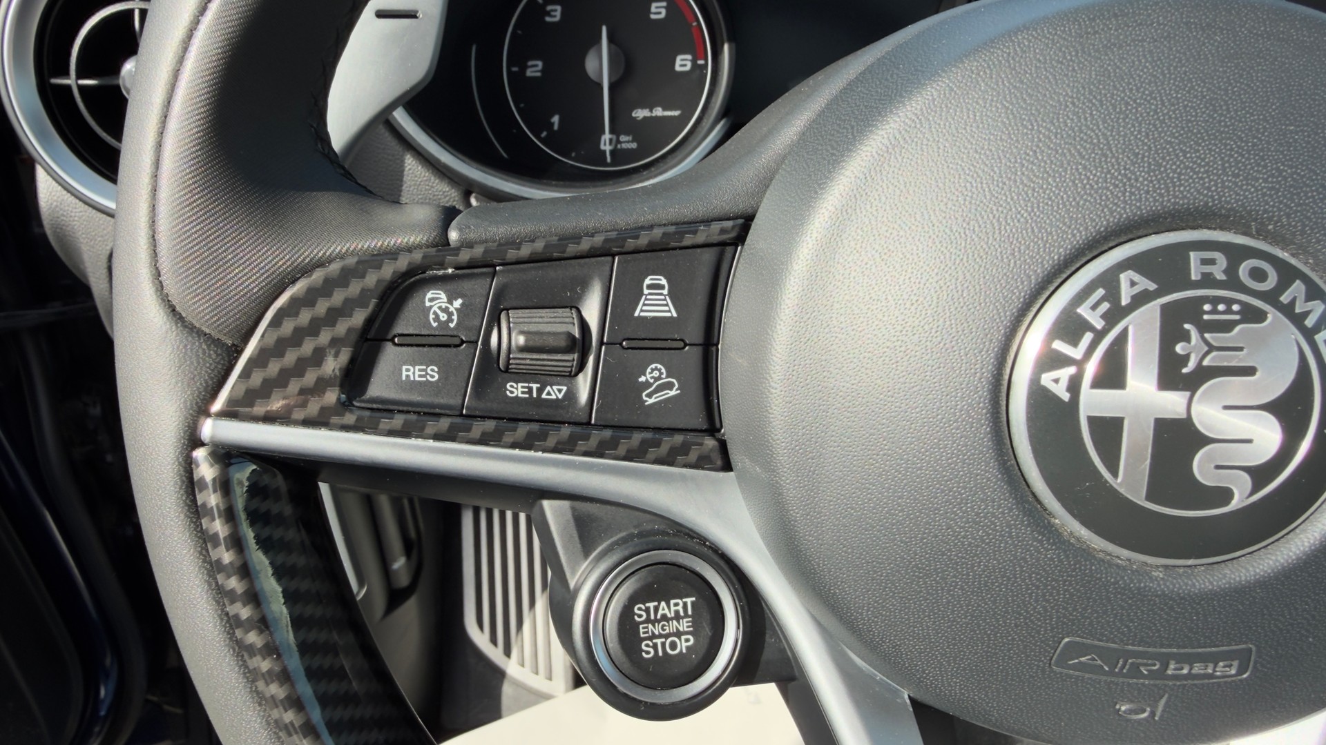 ALFA ROMEO Stelvio 2.2 JTDM Veloce Q4 Automatic-image-10
