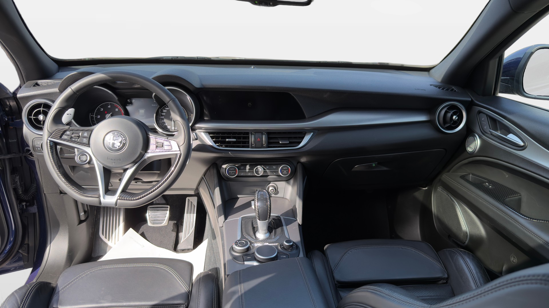 ALFA ROMEO Stelvio 2.2 JTDM Veloce Q4 Automatic-image-17
