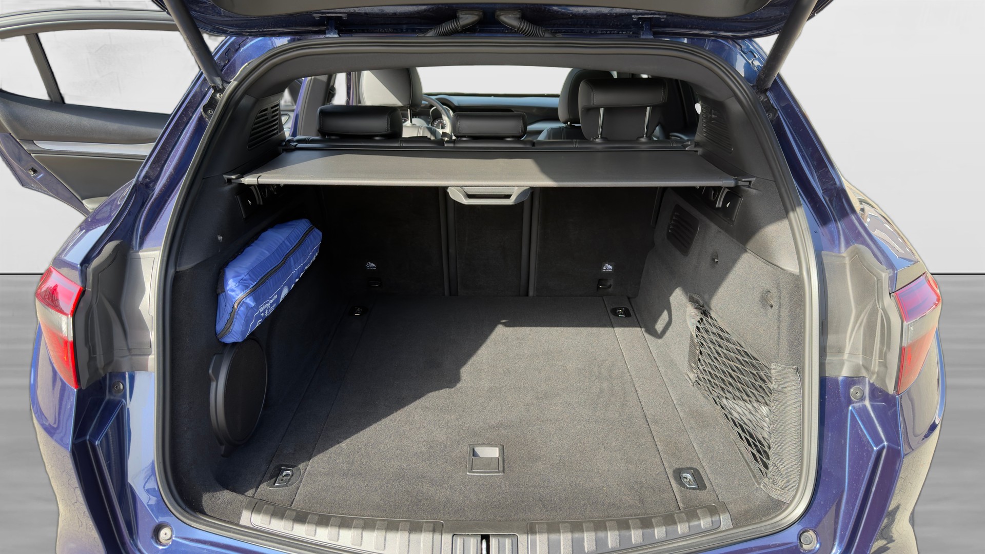 ALFA ROMEO Stelvio 2.2 JTDM Veloce Q4 Automatic-image-19