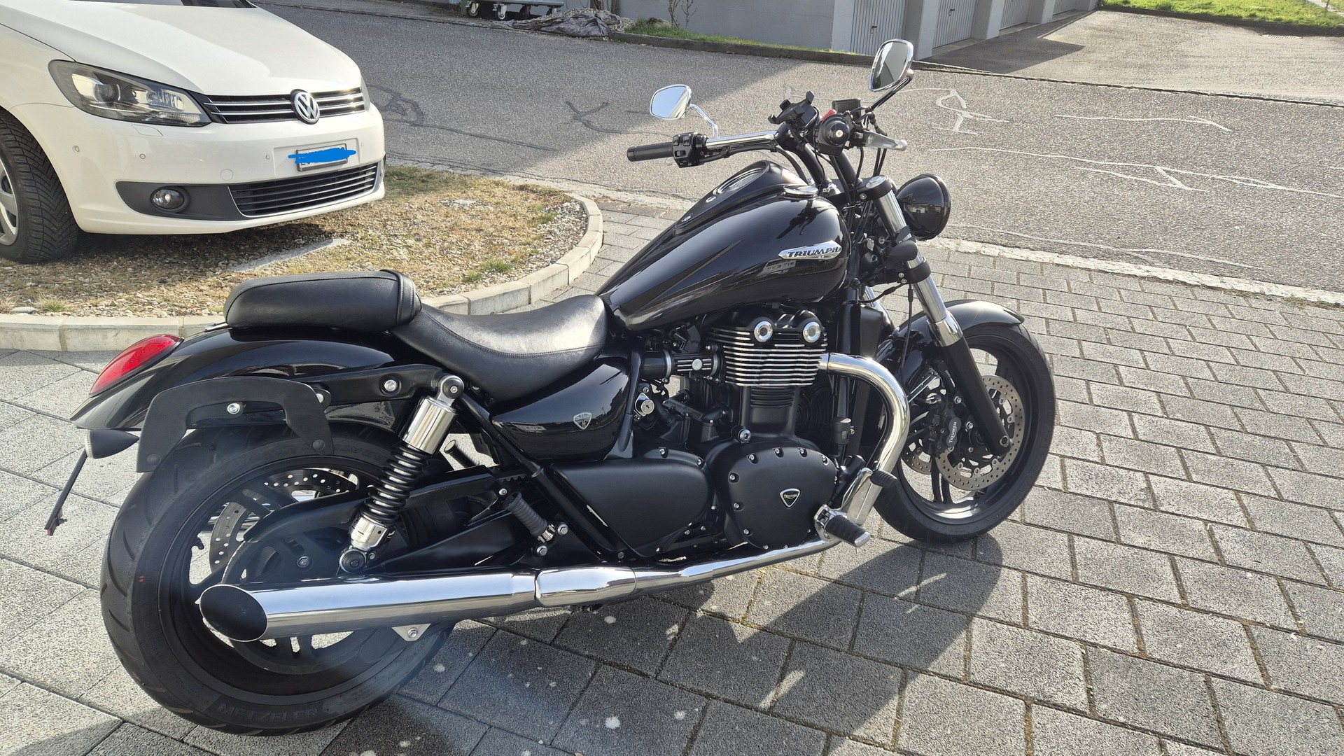 TRIUMPH Thunderbird Storm 1700 ABS-image-4