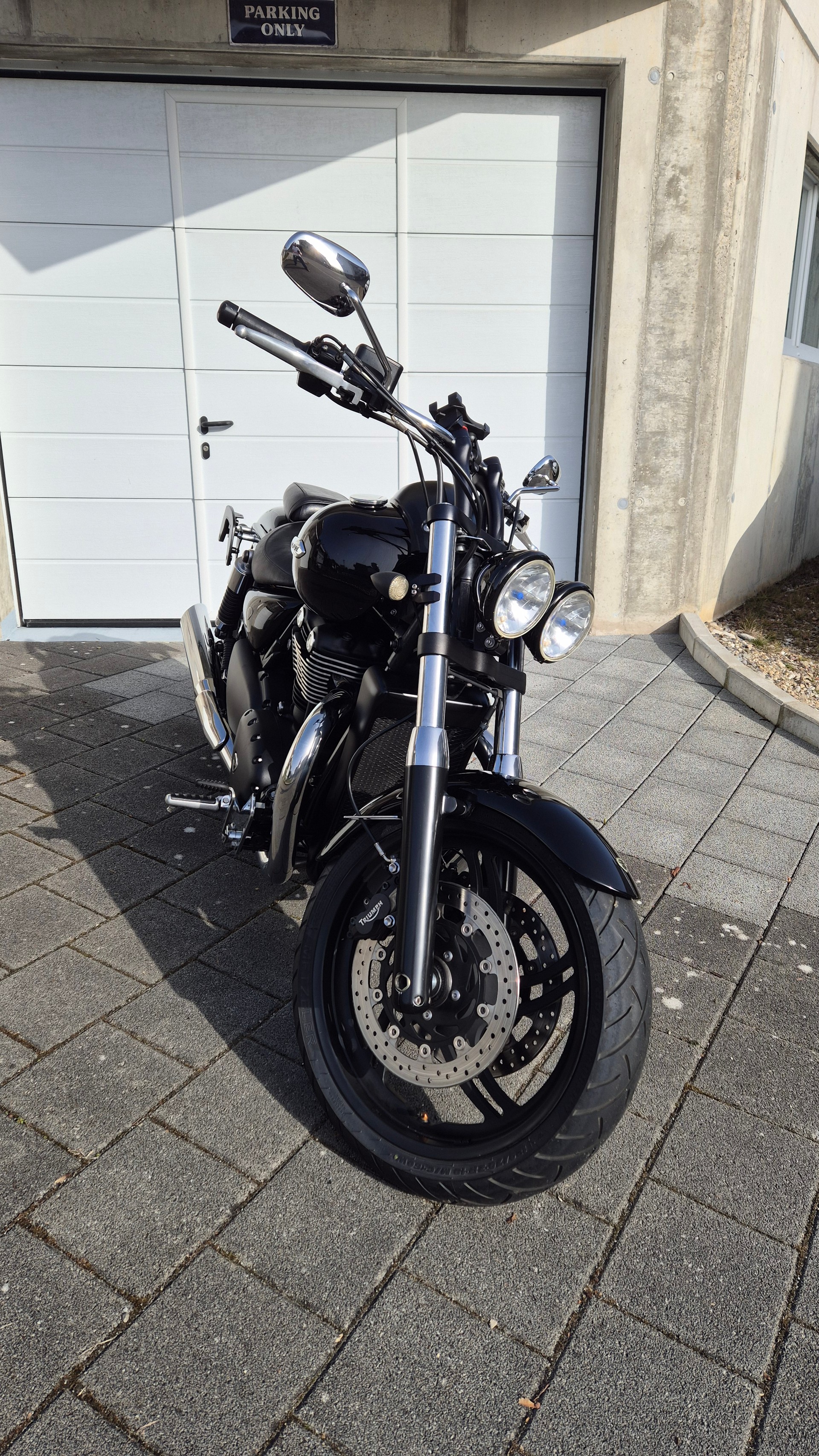 TRIUMPH Thunderbird Storm 1700 ABS-image-2