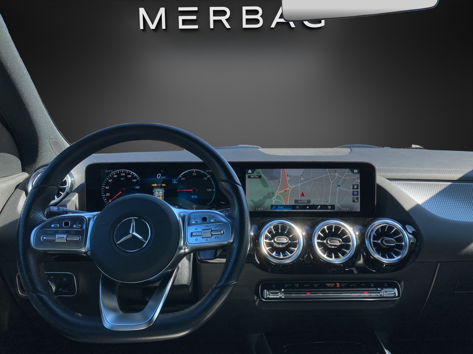 MERCEDES-BENZ EQA 250 Edition 1-image-9