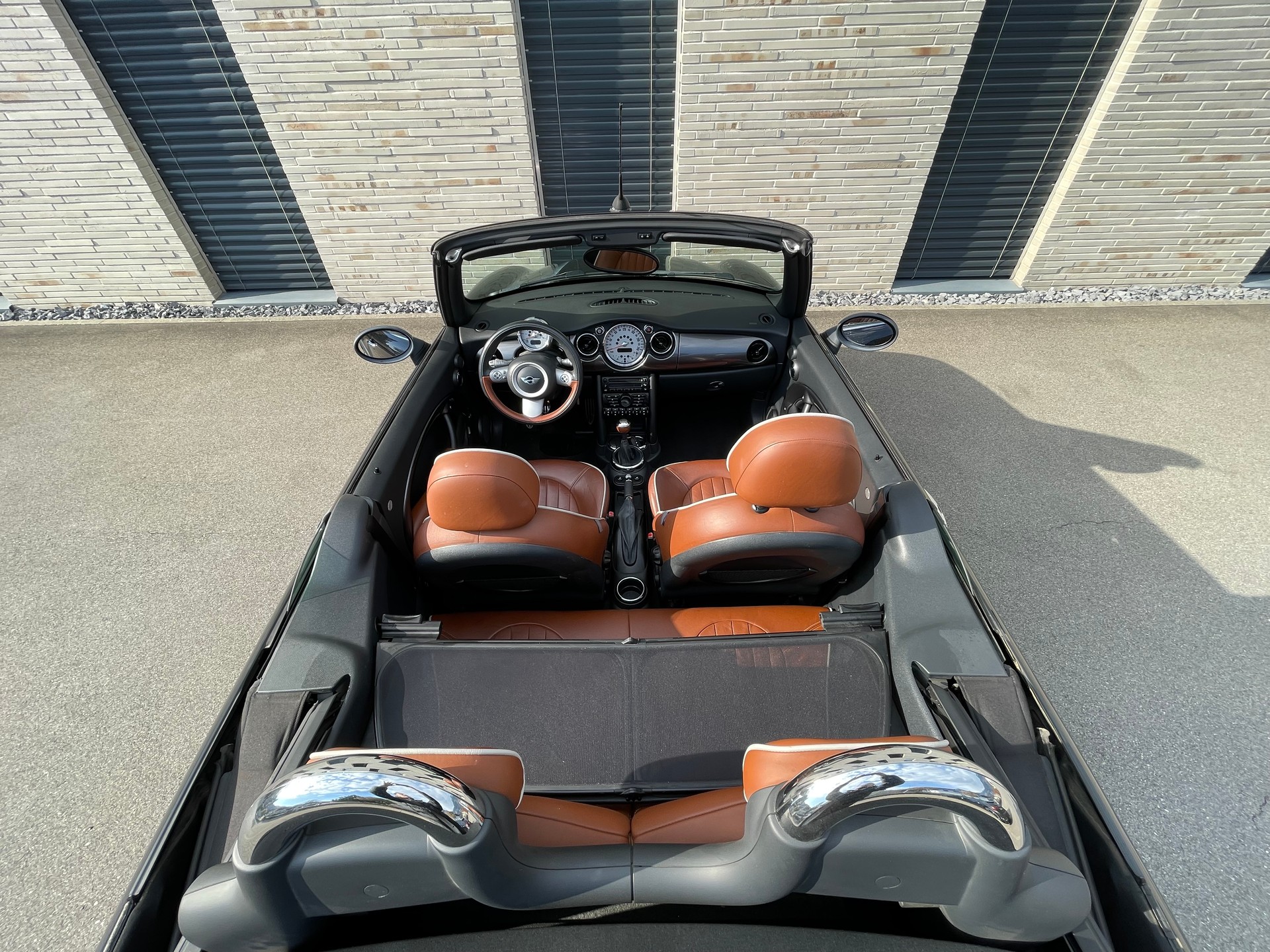 MINI Cooper S Cabriolet-image-15