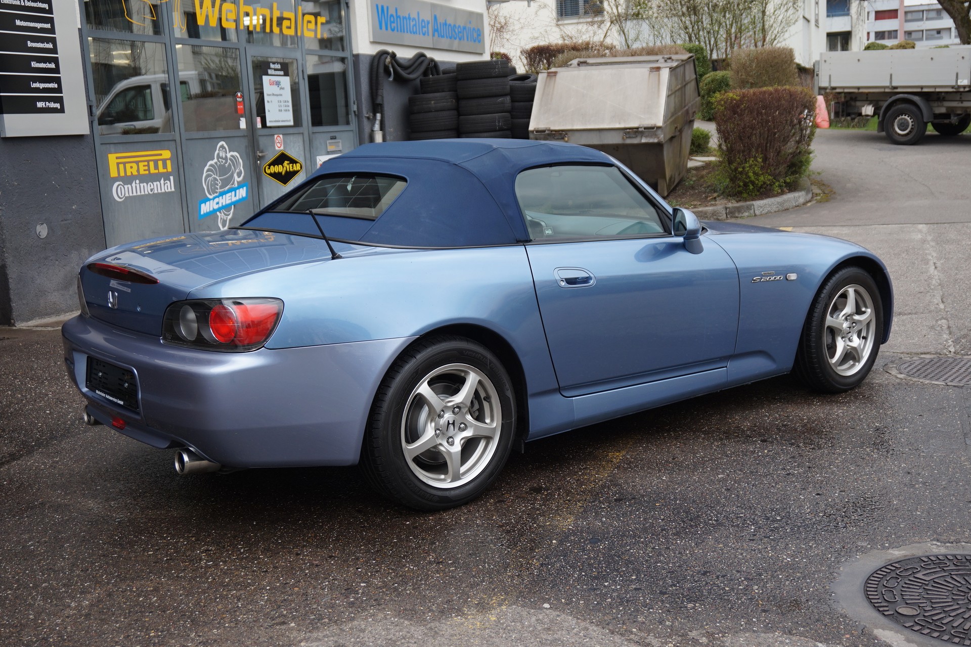 HONDA S2000-image-2