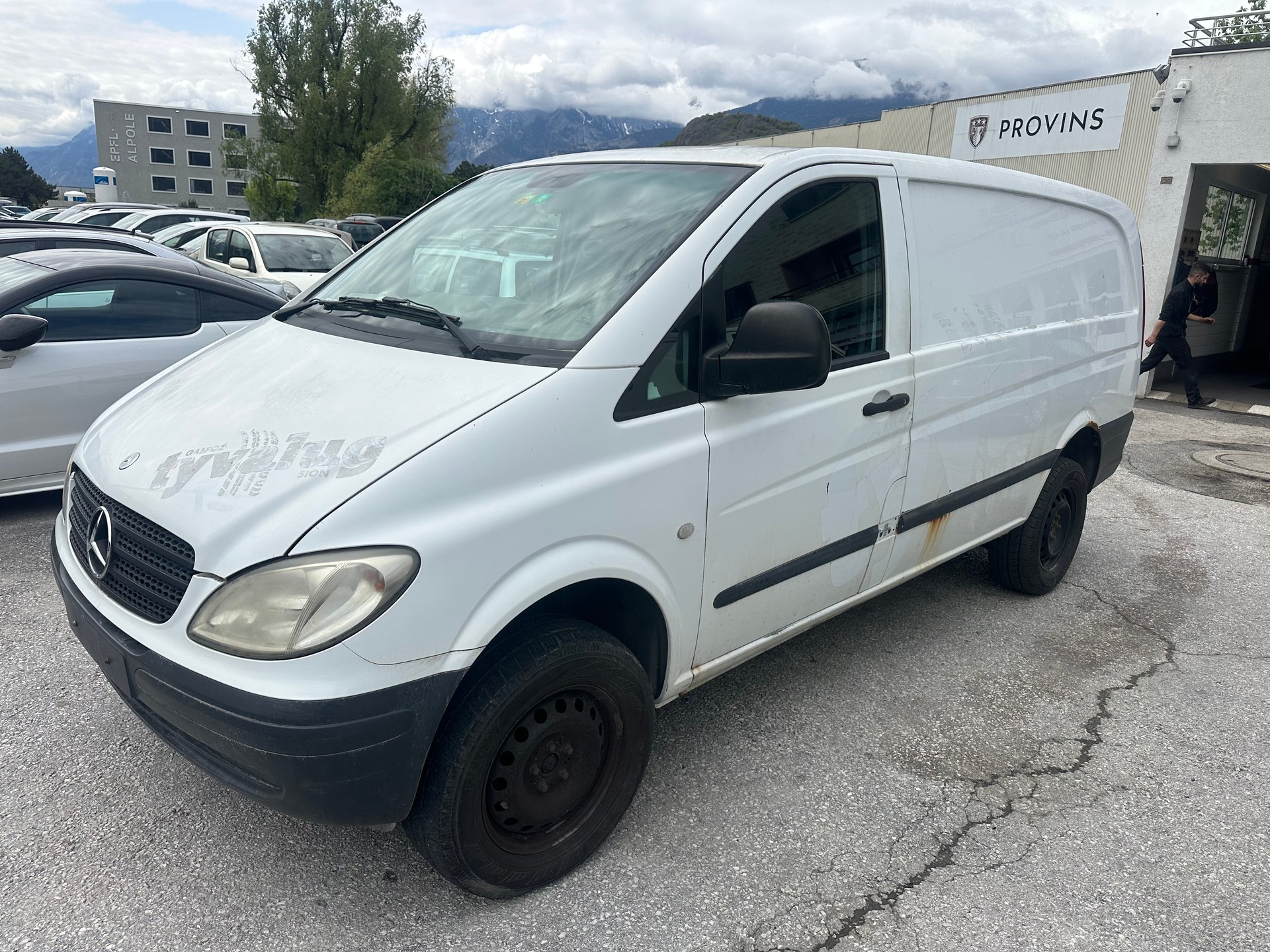 MERCEDES-BENZ Vito 111 CDI 4x4