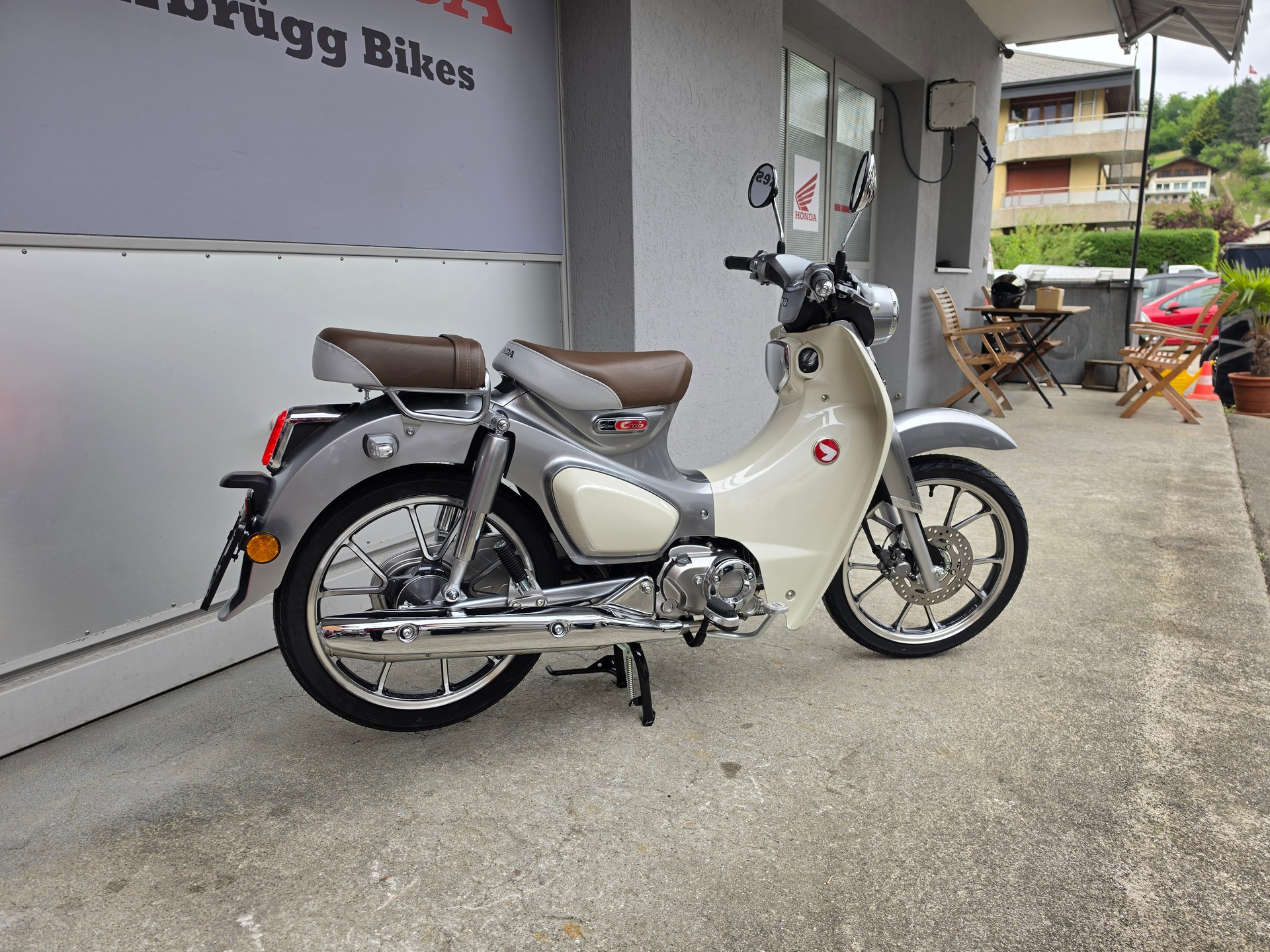 HONDA C 125 Super Cub-image-4