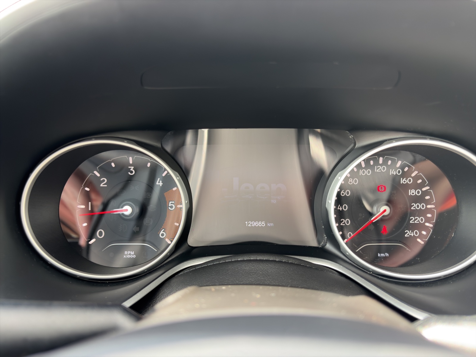 JEEP Compass 2.0CRD LimitedAWD-image-13