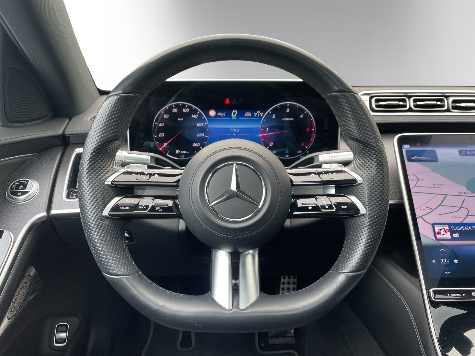 MERCEDES-BENZ S 350 d 4Matic AMG Line 9G-Tronic-image-14