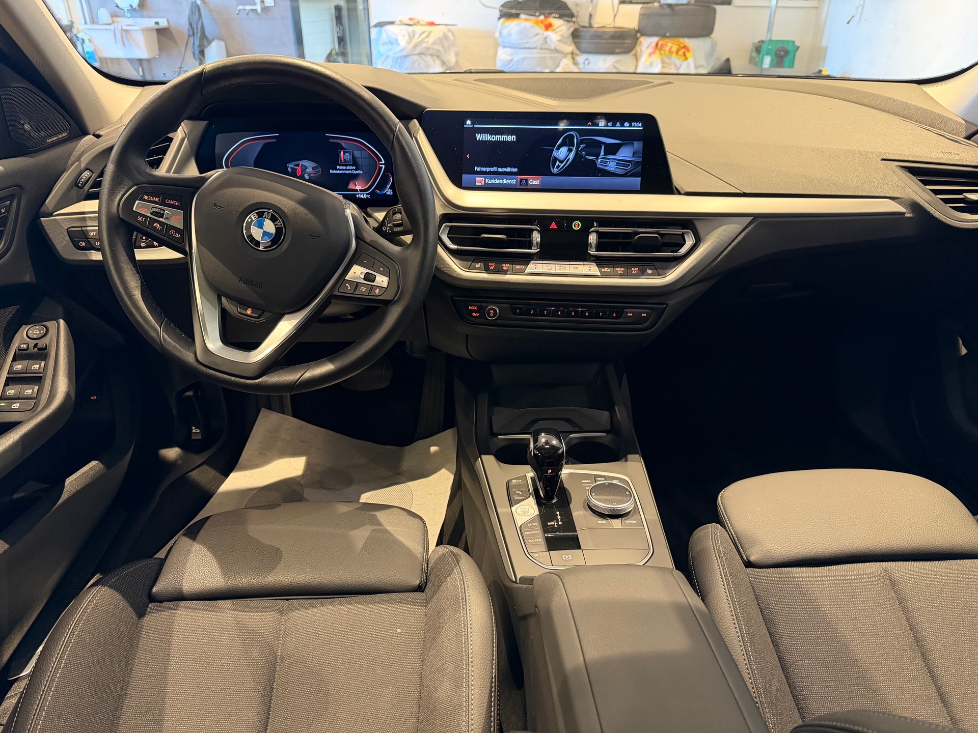 BMW 120d xDrive M-Sport-image-11