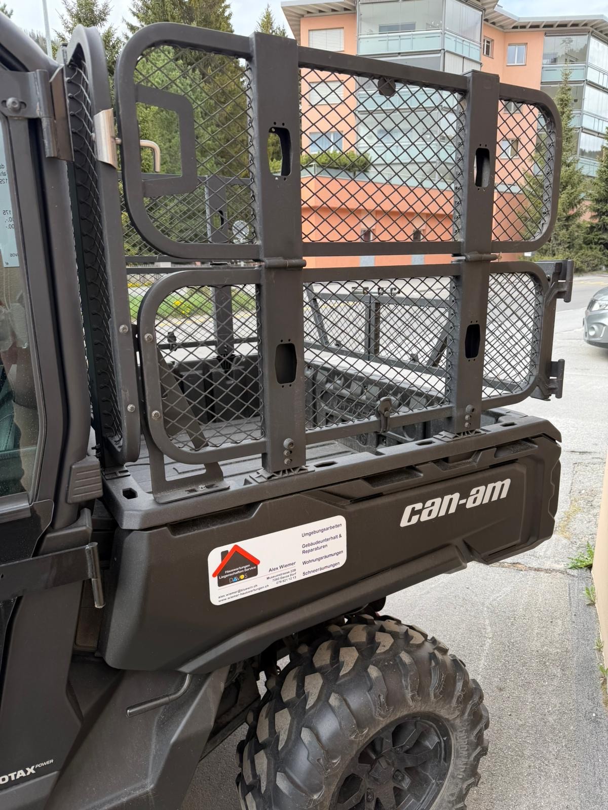 CAN-AM Traxter HD9 XU-image-3