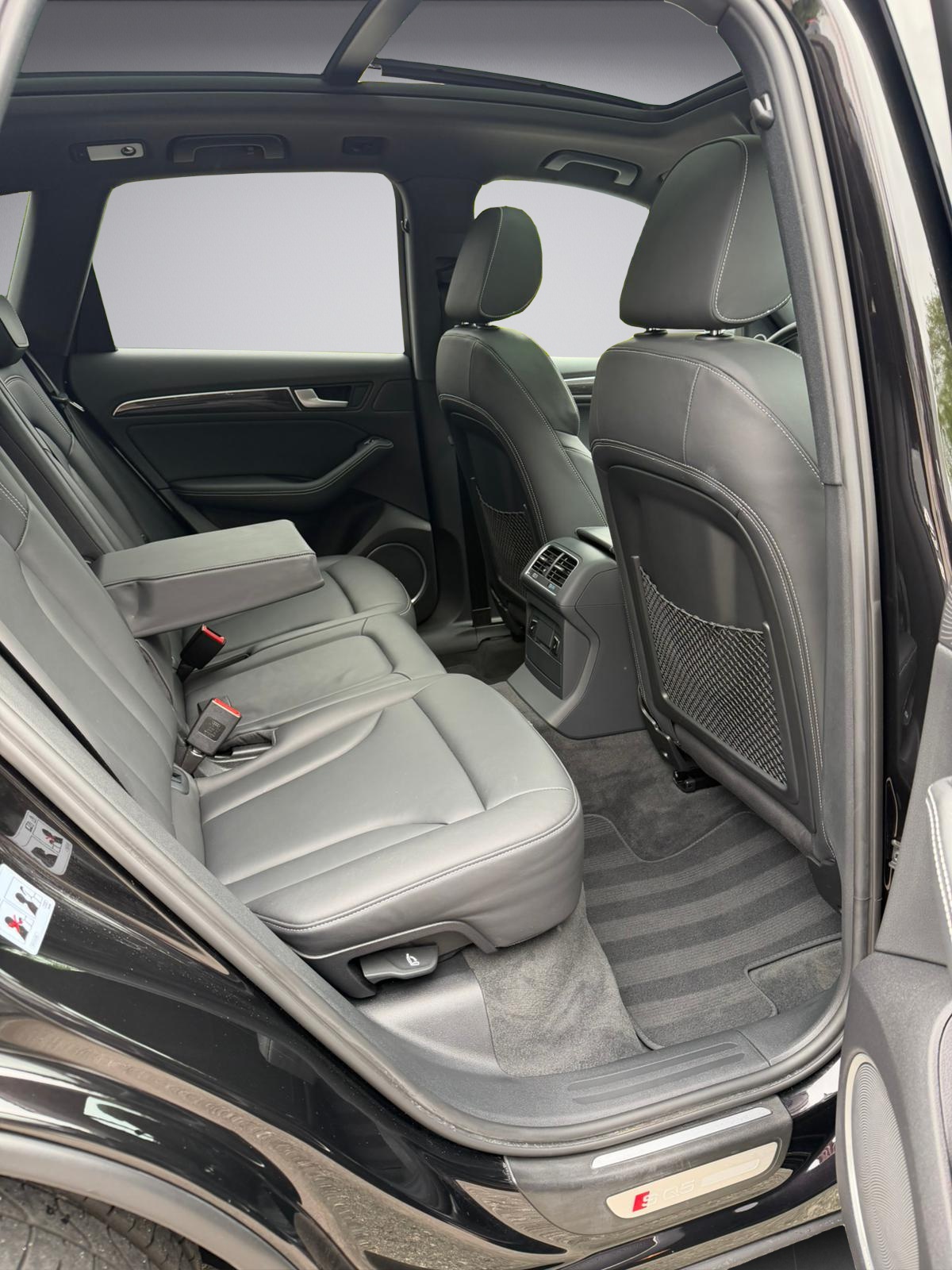 AUDI SQ5 3.0 TDI quattro tiptronic-image-11
