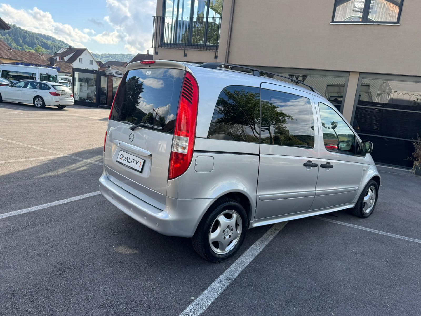 MERCEDES-BENZ Vaneo 1.9i Family-image-5
