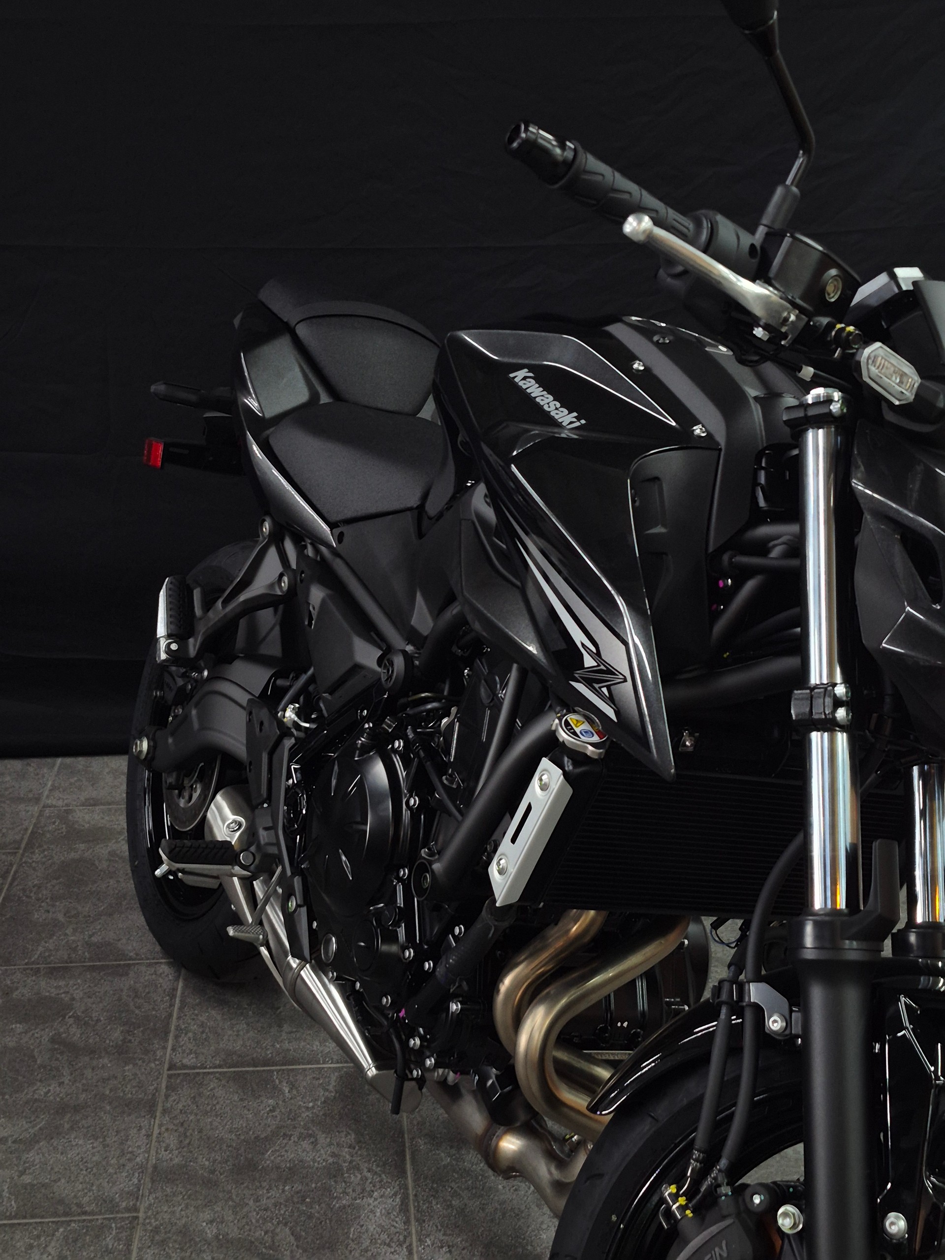 KAWASAKI Z 650 S-image-8