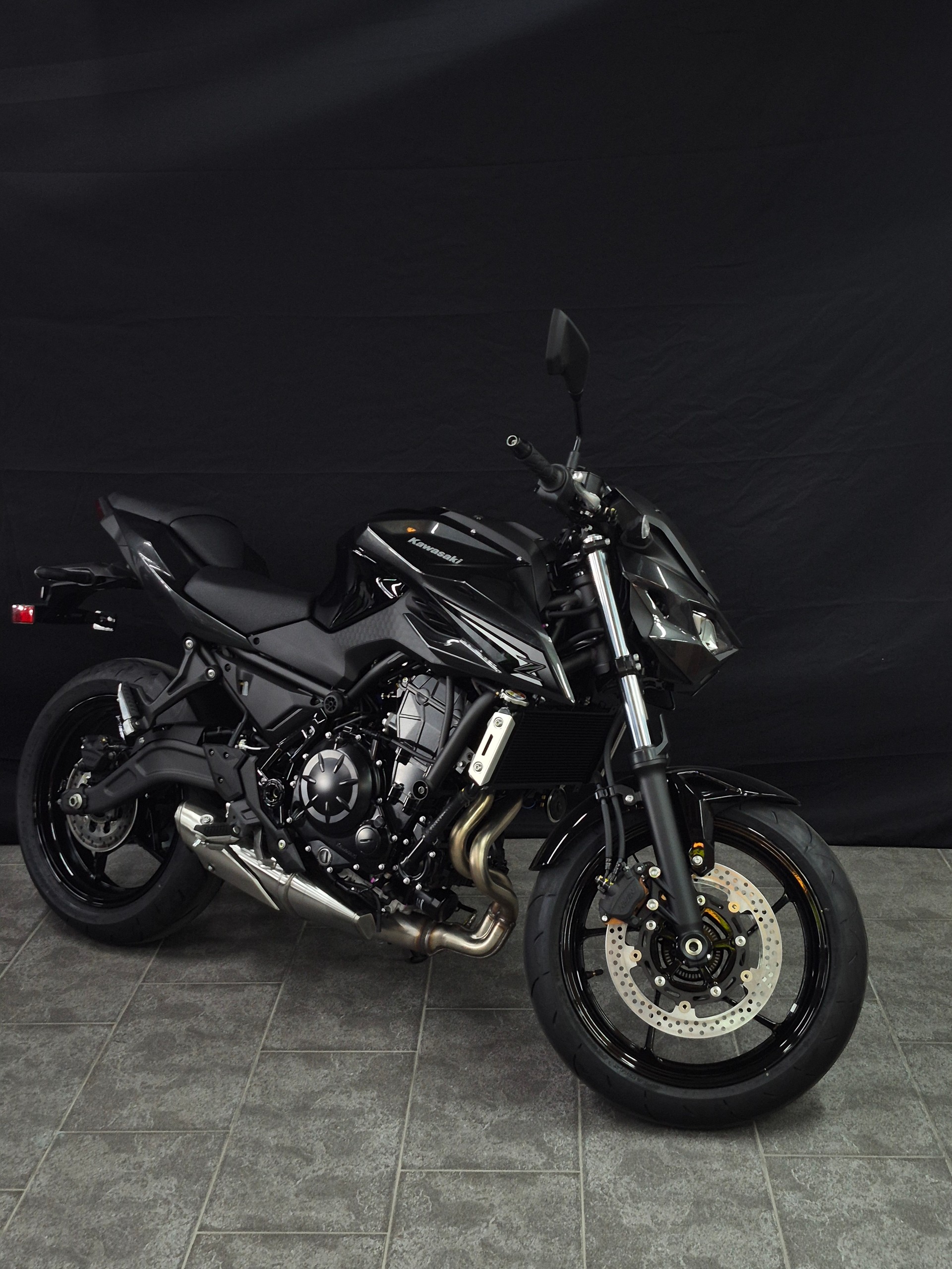 KAWASAKI Z 650 S-image-11