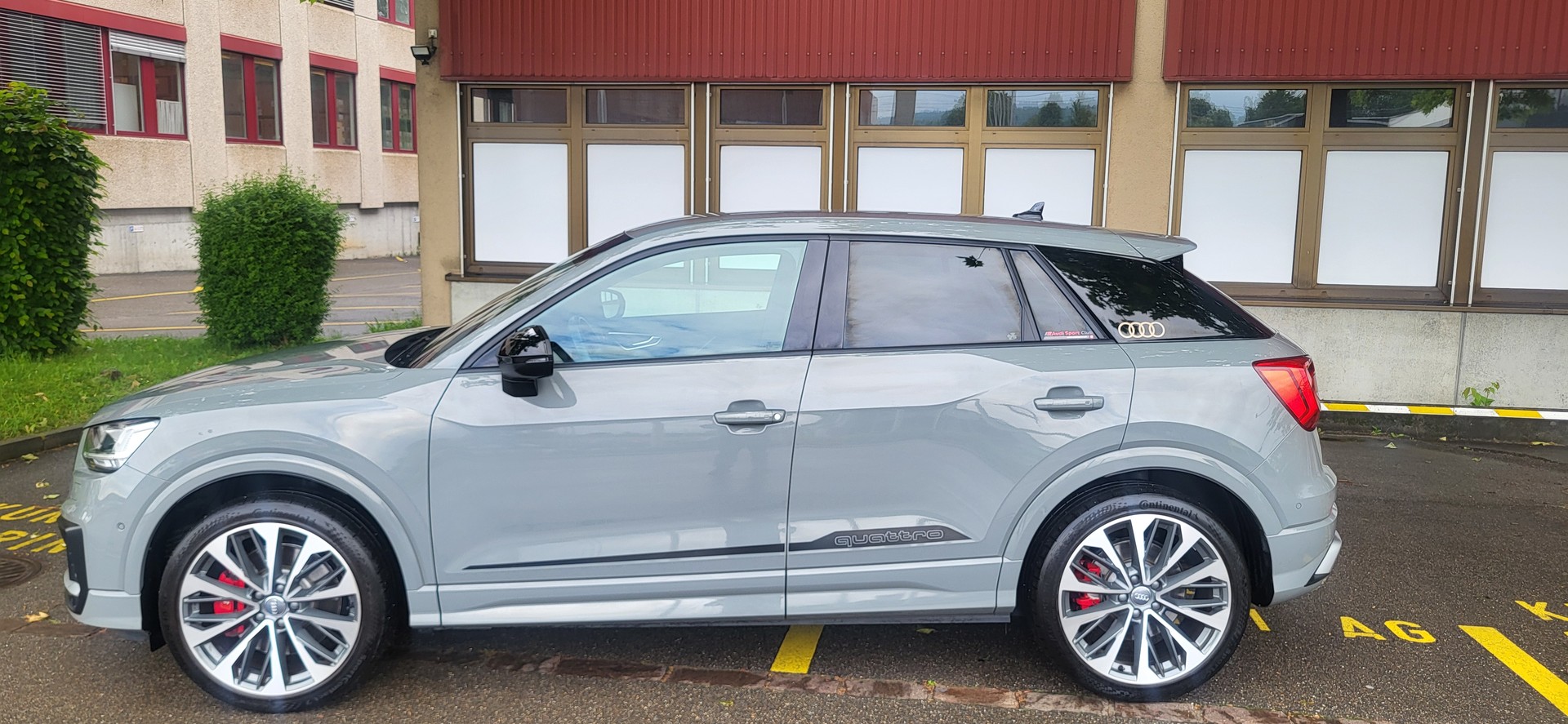 AUDI SQ2 TFSI quattro S-tronic-image-6