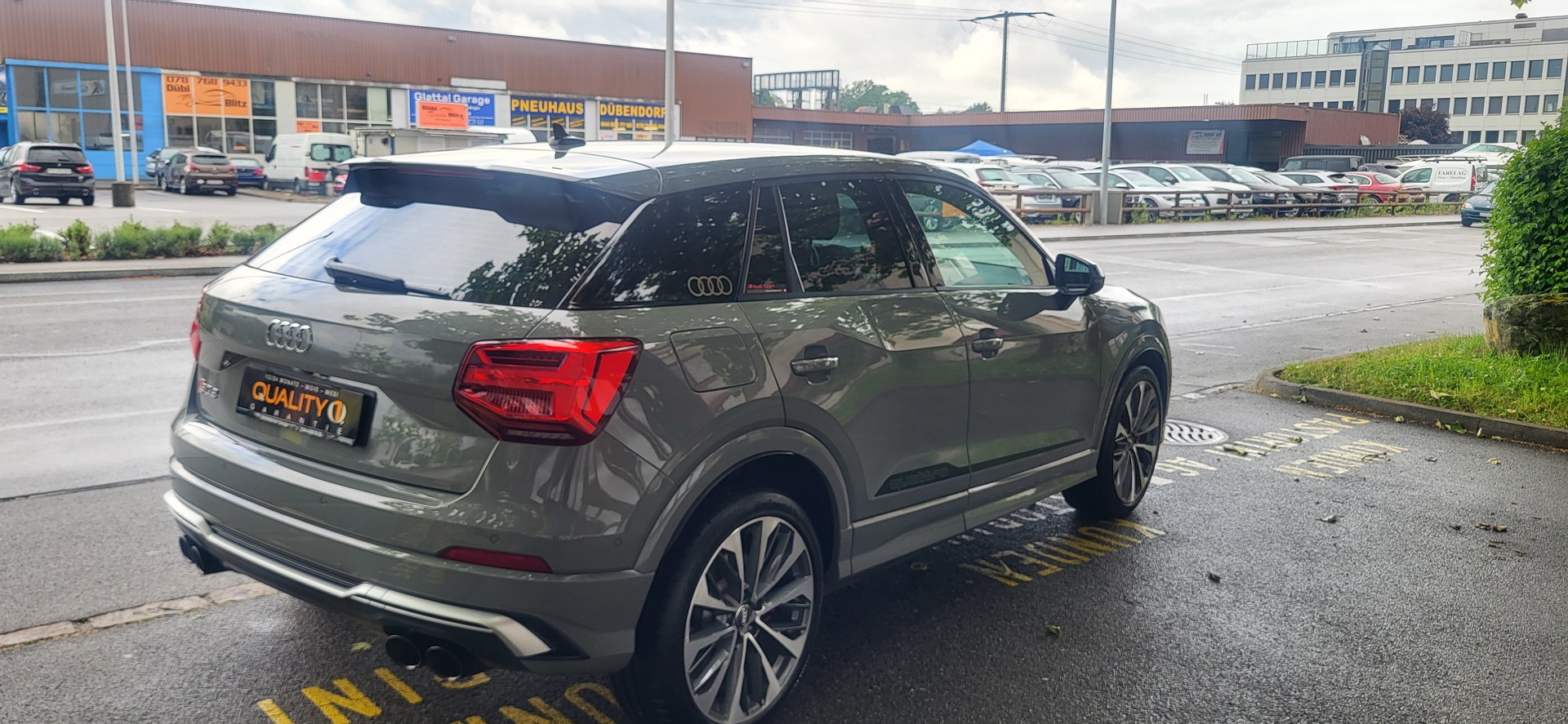 AUDI SQ2 TFSI quattro S-tronic-image-9