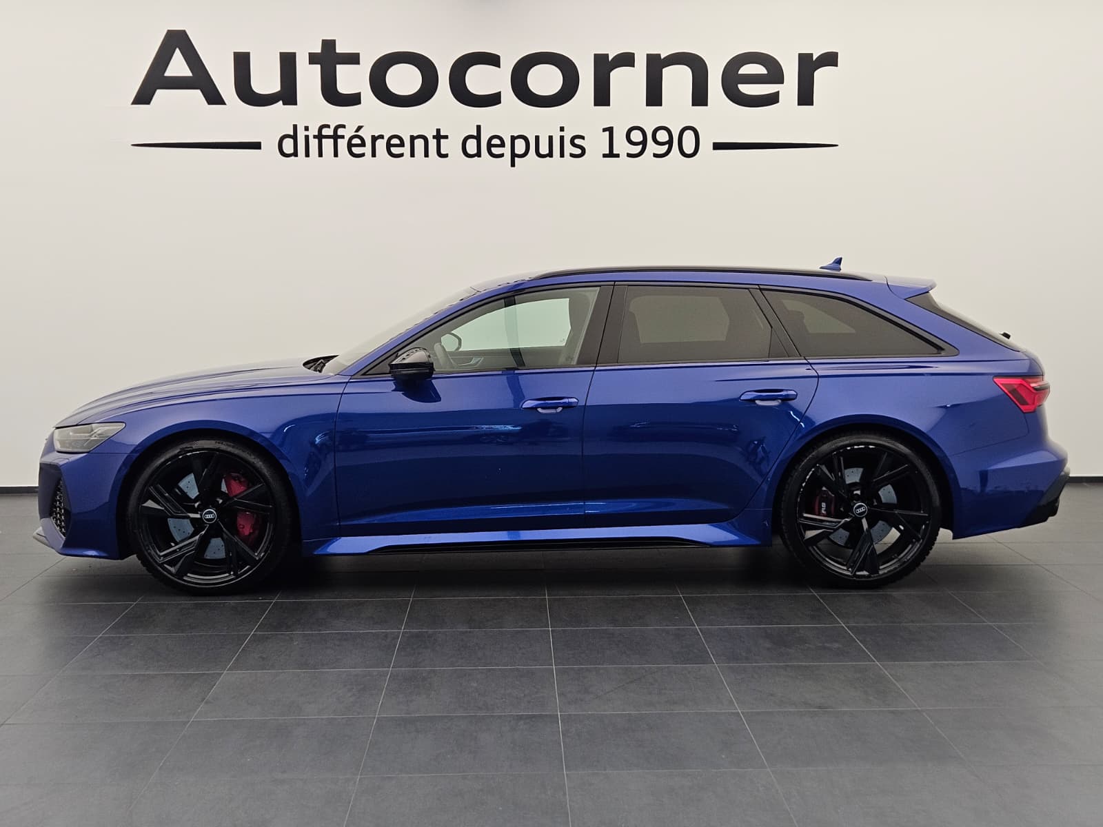 AUDI RS6 Avant 4.0 TFSI V8 quattro-showroom-element-1