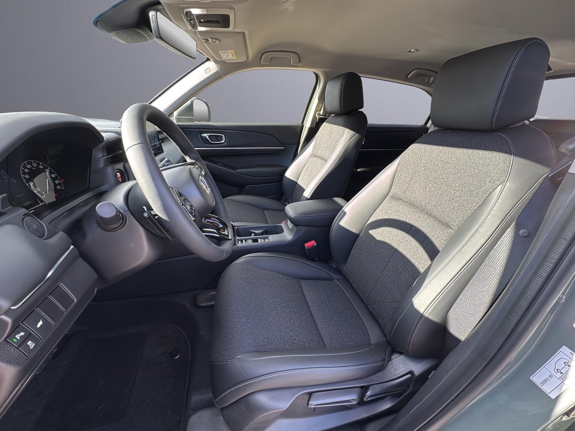 HONDA HR-V 1.5 i-MMD Advance-image-11