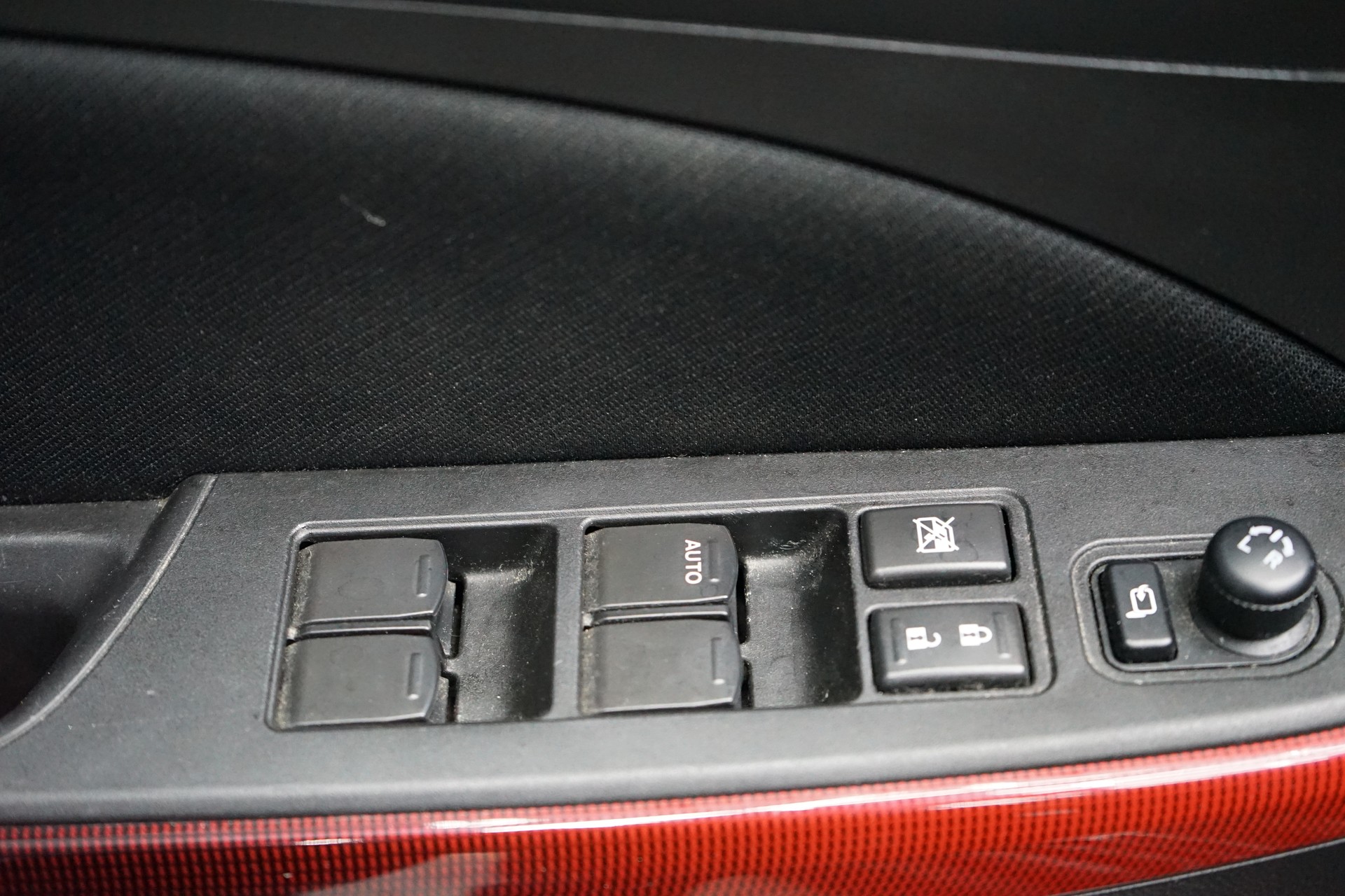 SUZUKI Swift Sport 1.4i 16V Compact Top Hybrid-image-19