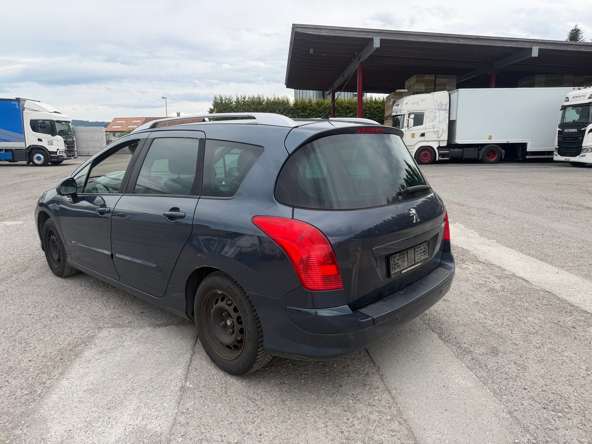 PEUGEOT 308 SW 1.6 16V VTI Active-image-4