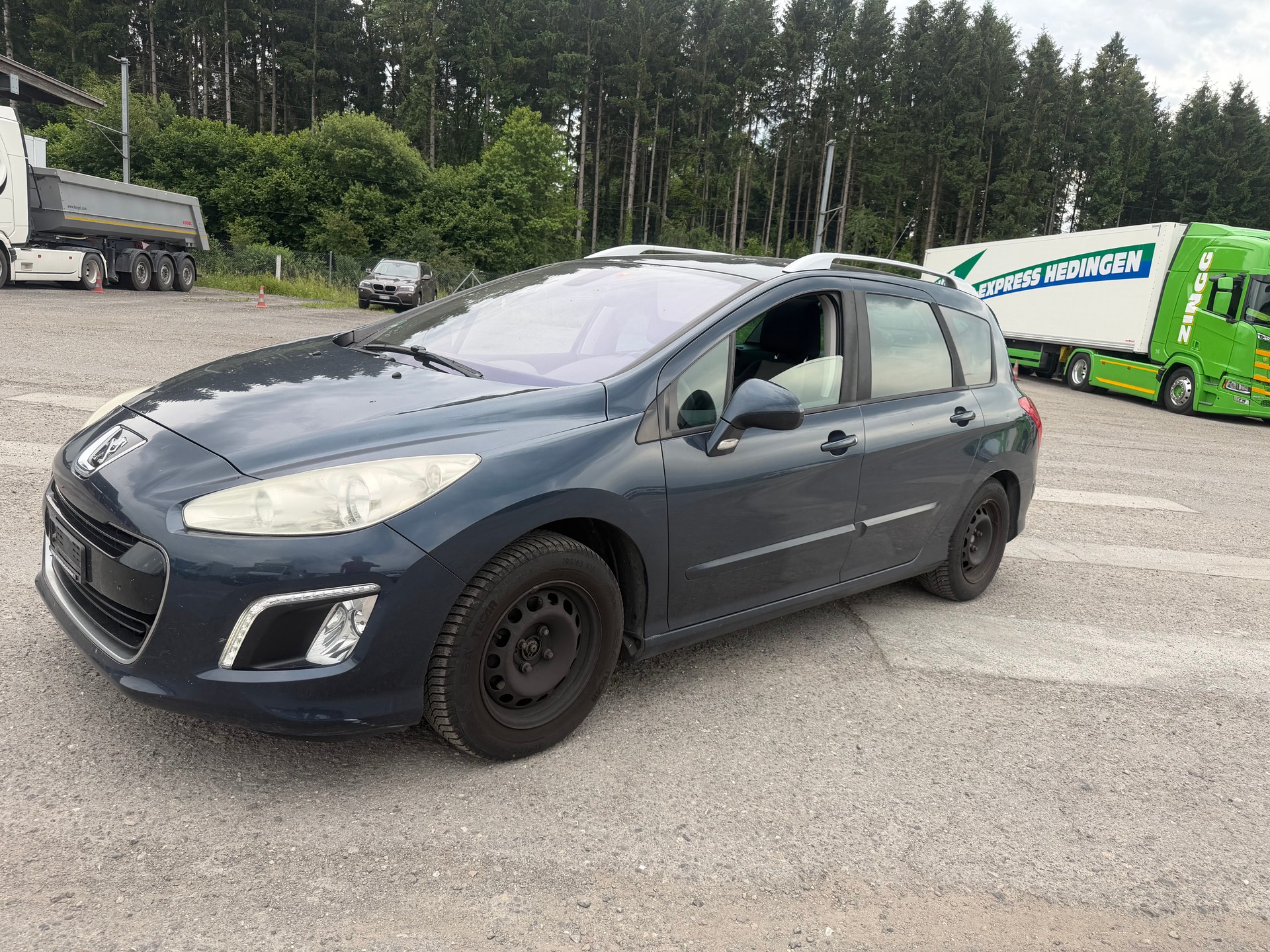 PEUGEOT 308 SW 1.6 16V VTI Active-image-1