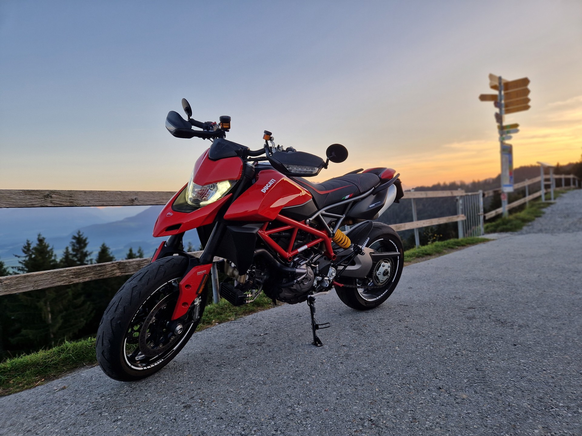 DUCATI Hypermotard 950-image-0