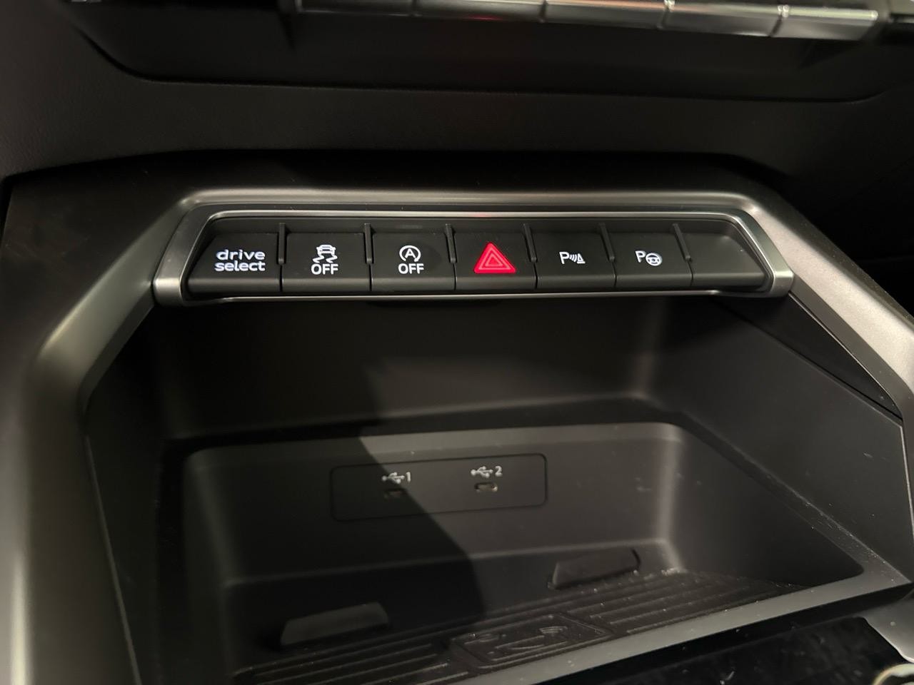 AUDI S3 Limousine 2.0 TFSI quattro S-tronic-image-6