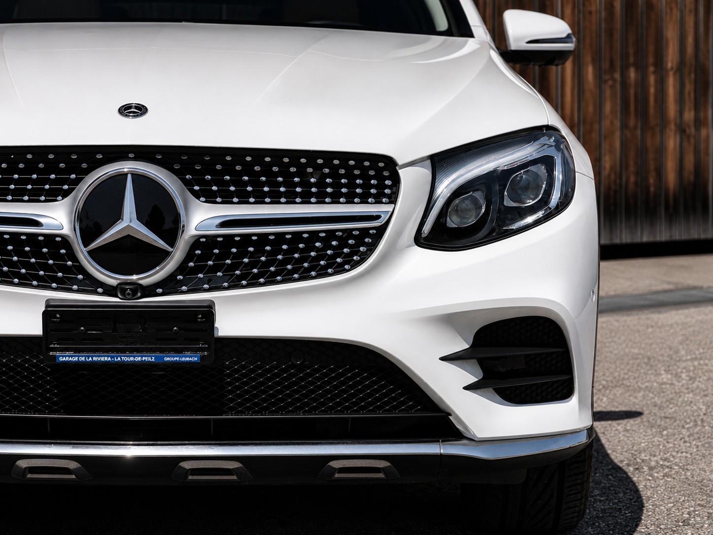 MERCEDES-BENZ GLC Coupé 250 d AMG Line 4Matic 9G-Tronic-image-24
