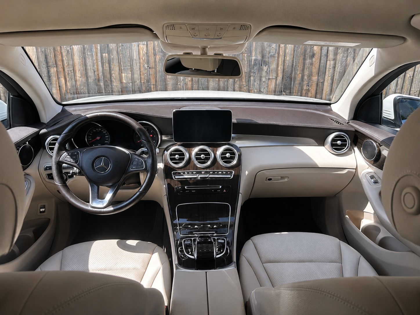 MERCEDES-BENZ GLC Coupé 250 d AMG Line 4Matic 9G-Tronic-image-11