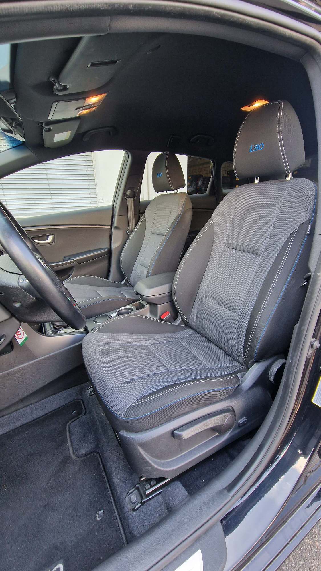 HYUNDAI i30 Wagon 1.6 CRDi Go-image-9