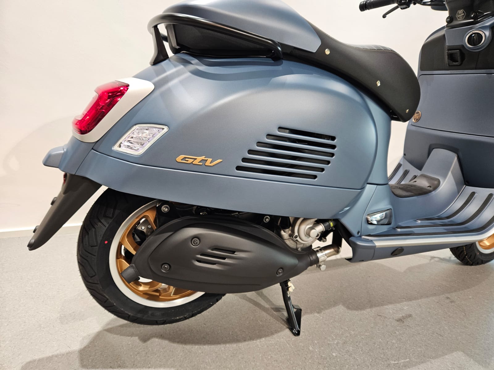 PIAGGIO Vespa GTV 310 Officina 8 E5+-image-3