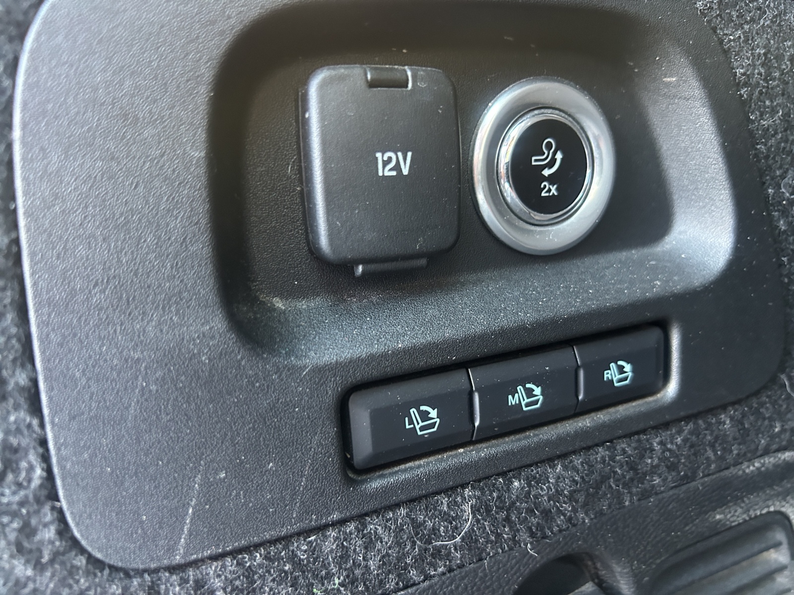 FORD Galaxy 2.0 TDCi Titanium PowerShift-image-24