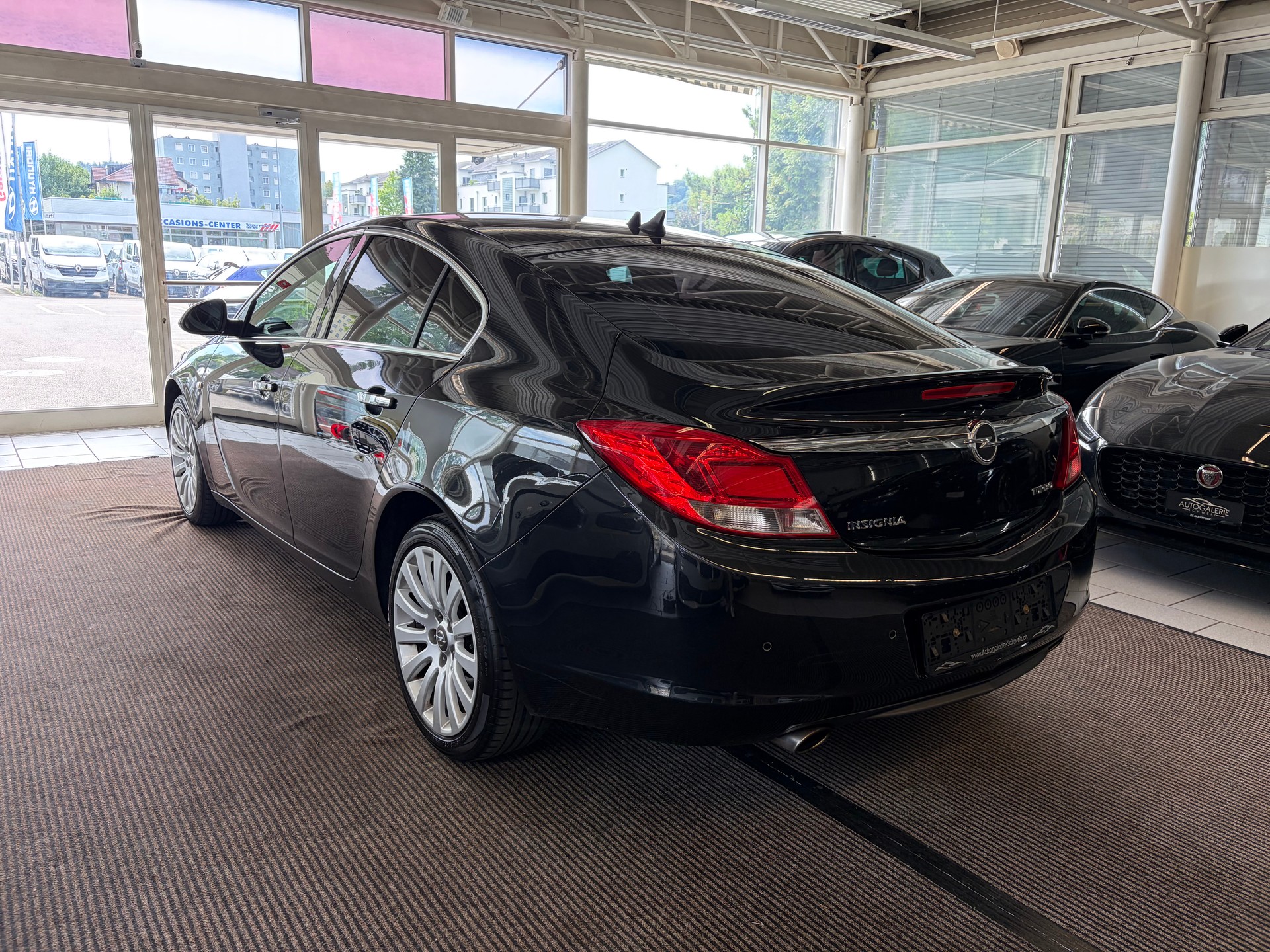 OPEL Insignia 2.0 Turbo Cosmo Automatic | CH Fahrzeug | MFK 05/2026 |-image-10