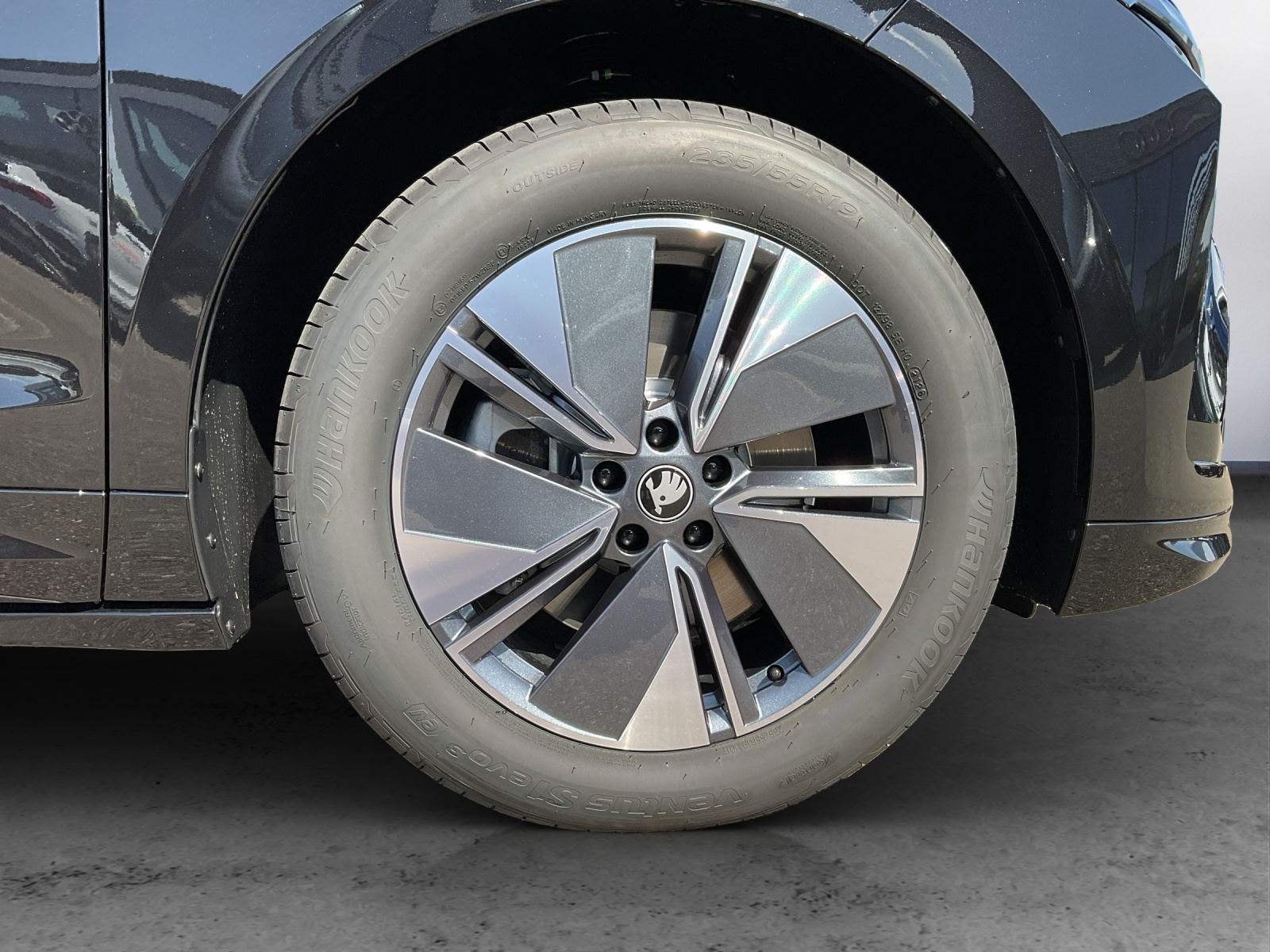 SKODA Enyaq 85 Selection-image-12