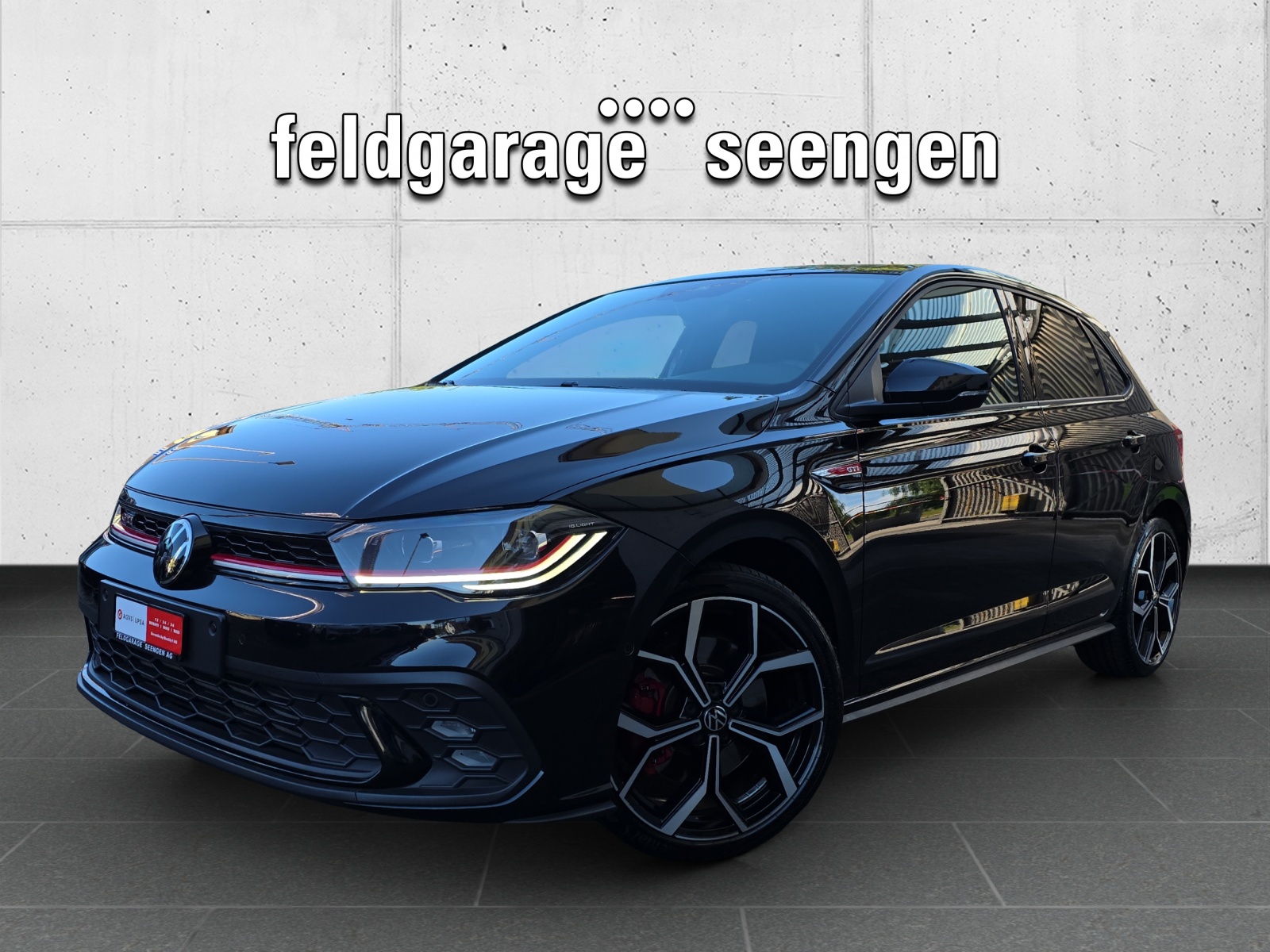 VW Polo 2.0 TSI GTI DSG mit Panoramadach, Rückfahrkamera, ACC, Navi, BeatsAudio, usw.